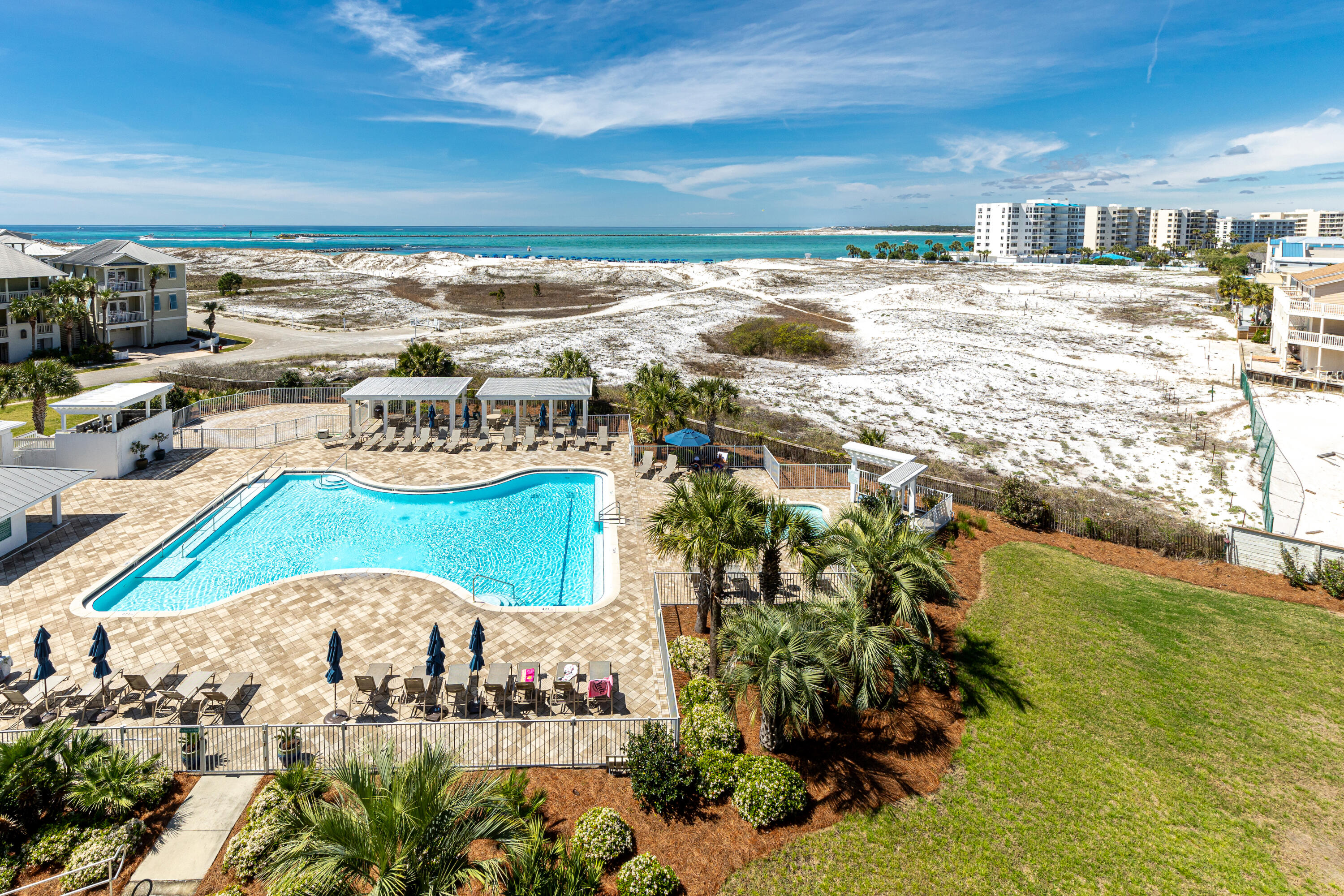 MAGNOLIA HOUSE - Residential