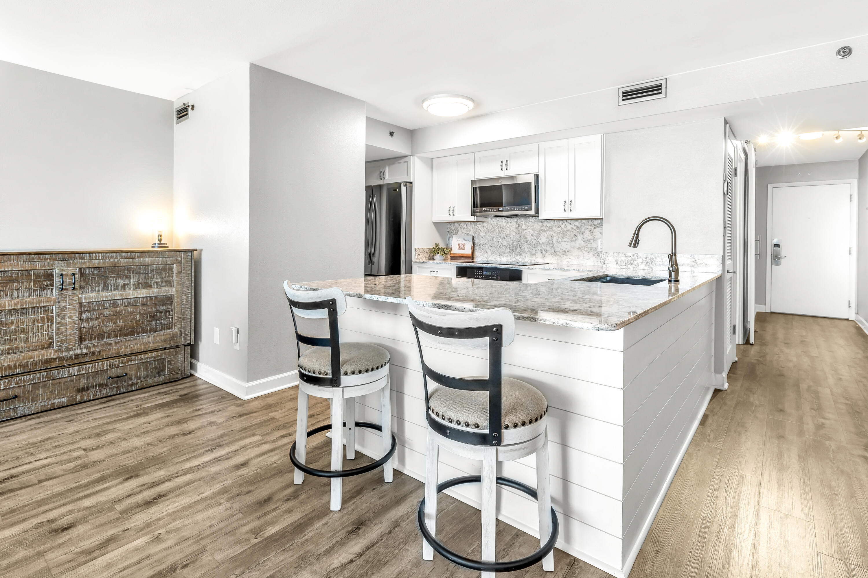 MAGNOLIA HOUSE - Residential