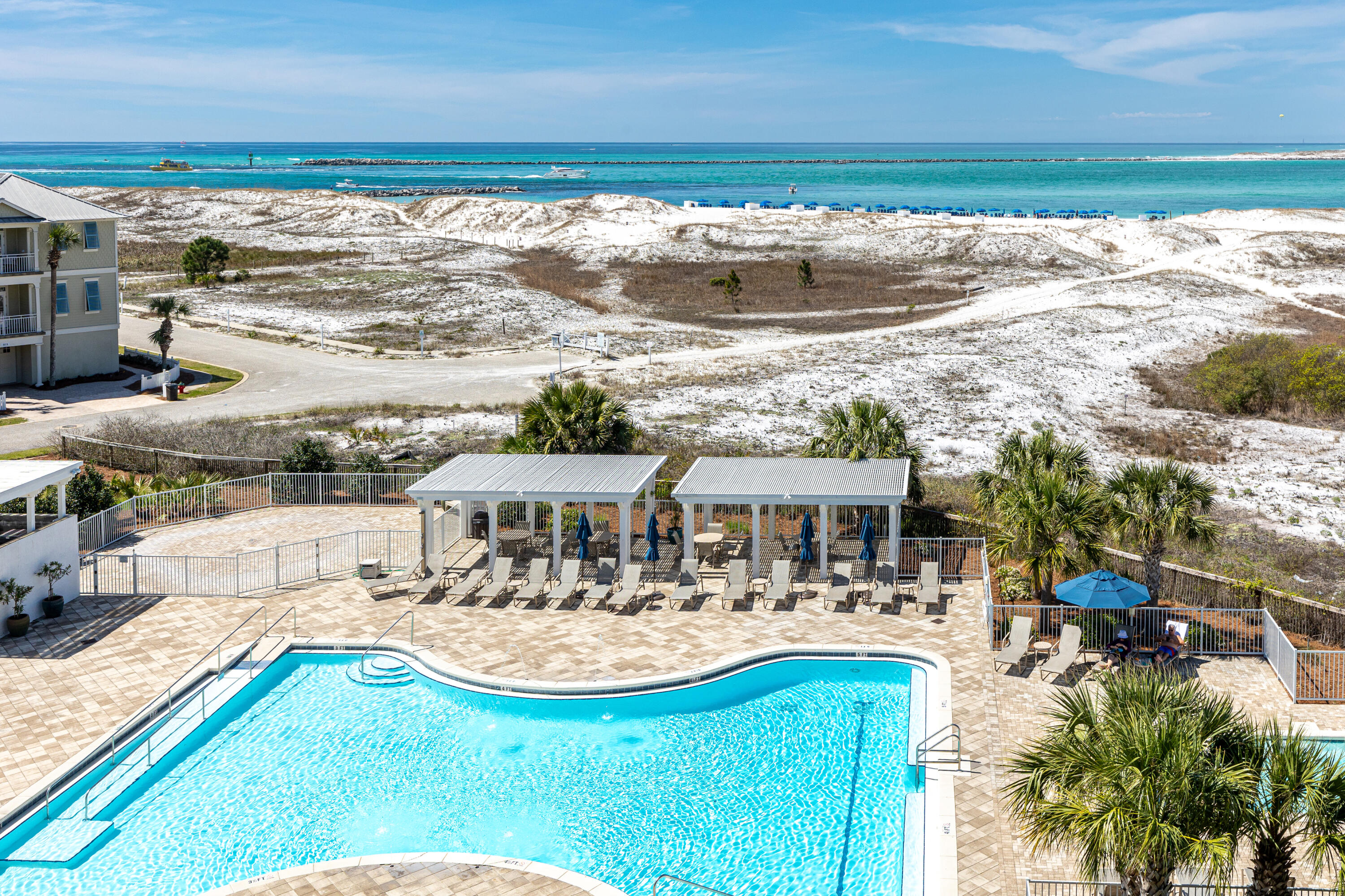 MAGNOLIA HOUSE - Residential