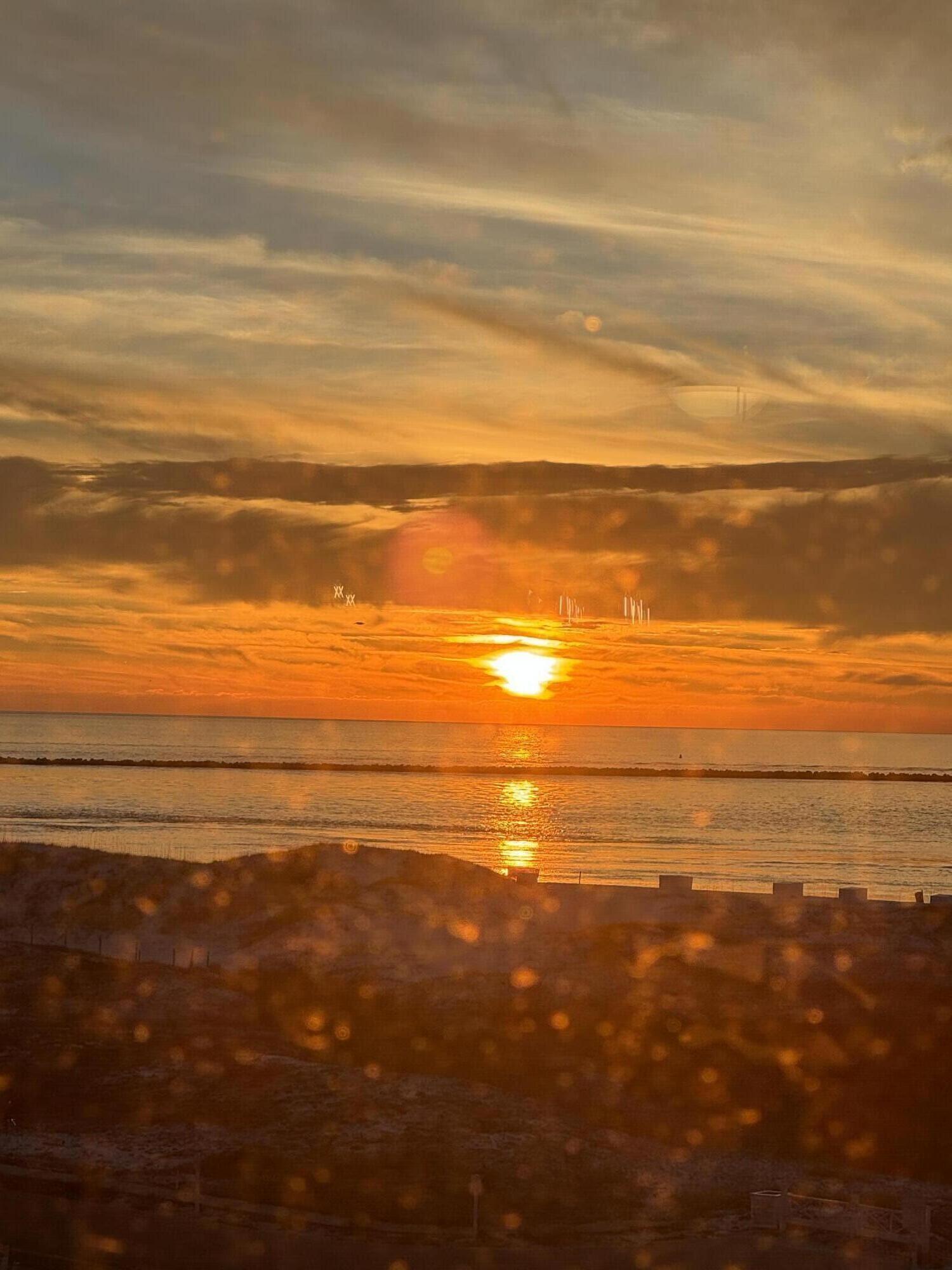 MAGNOLIA HOUSE - Residential