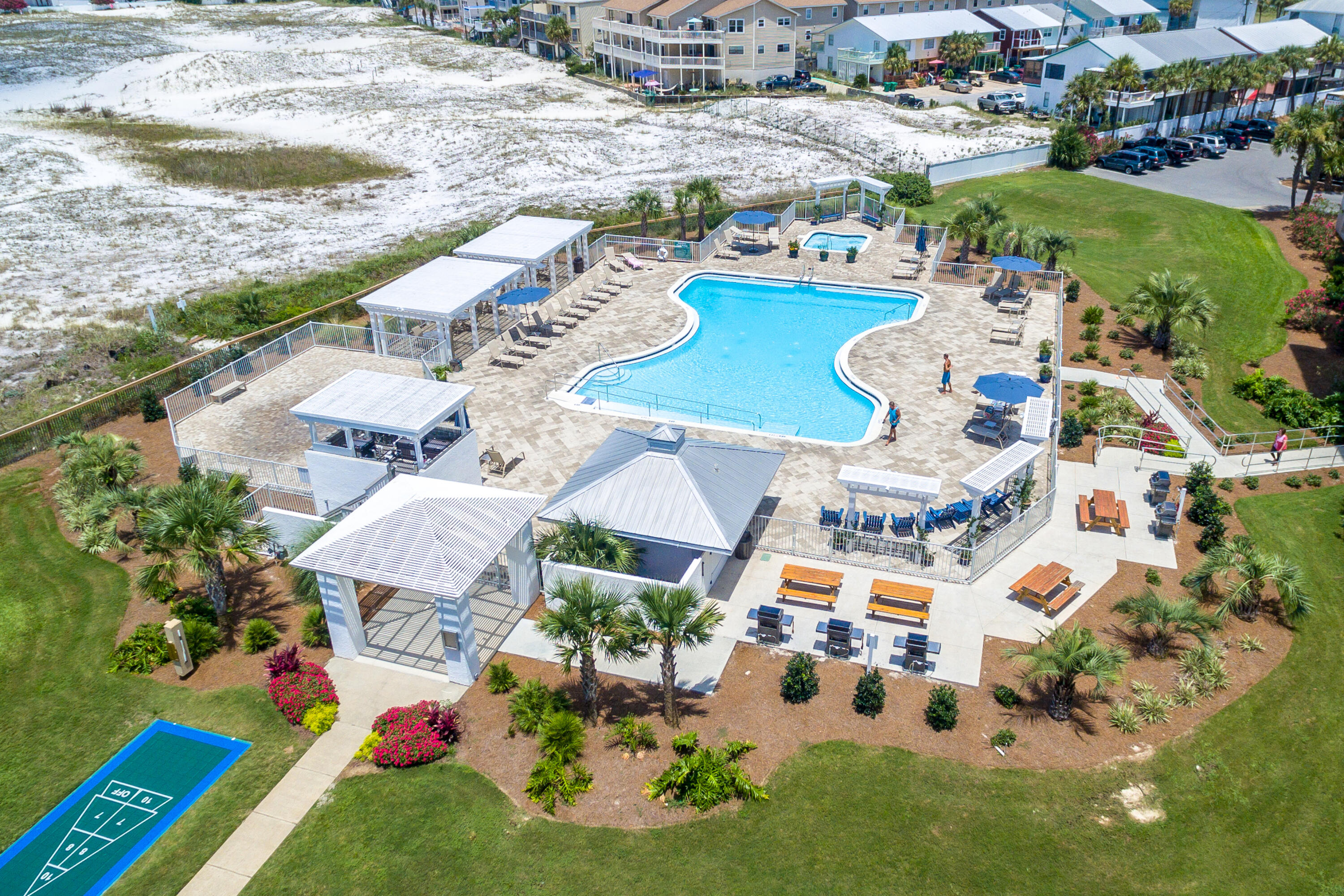 MAGNOLIA HOUSE - Residential