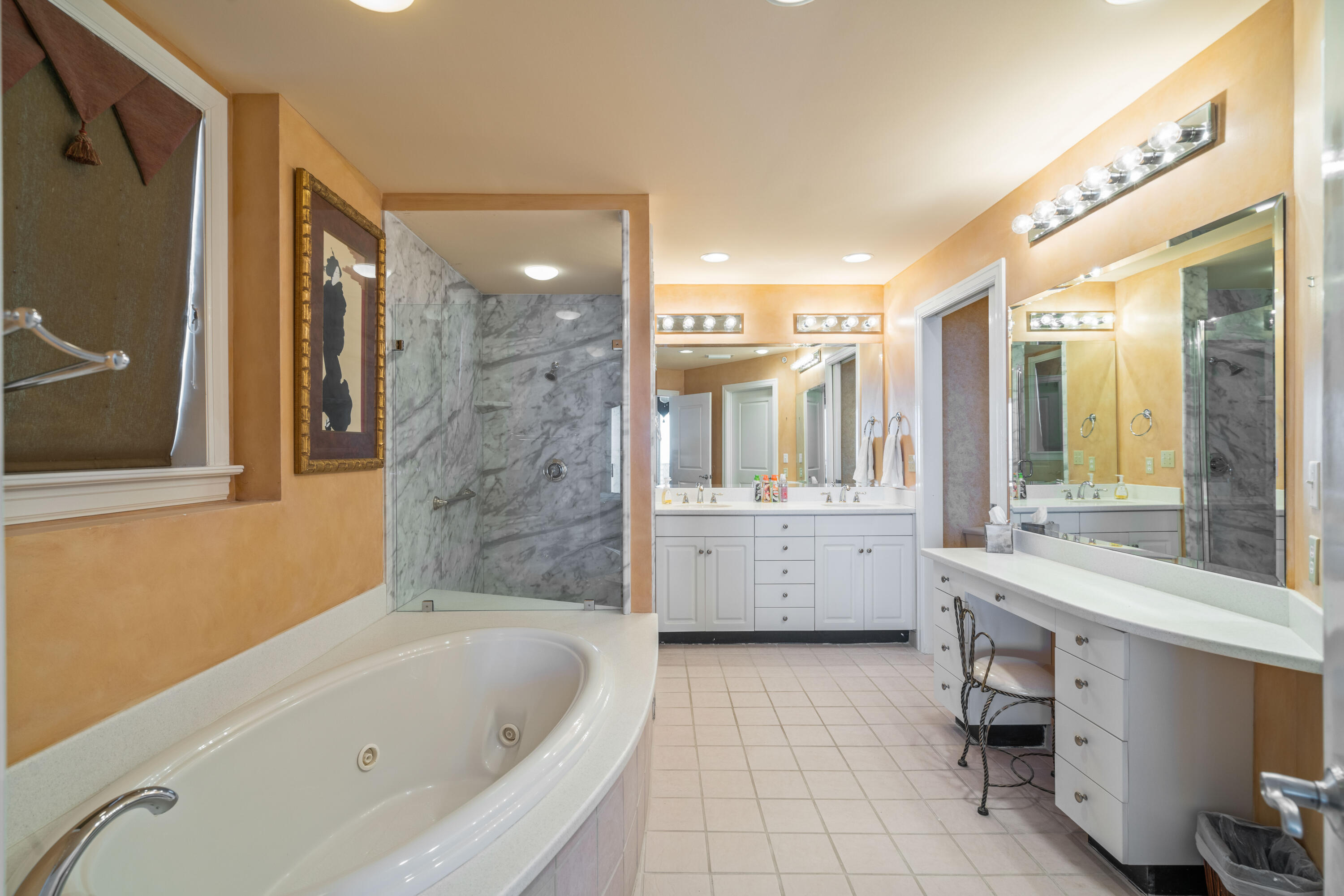 En Soleil - Residential