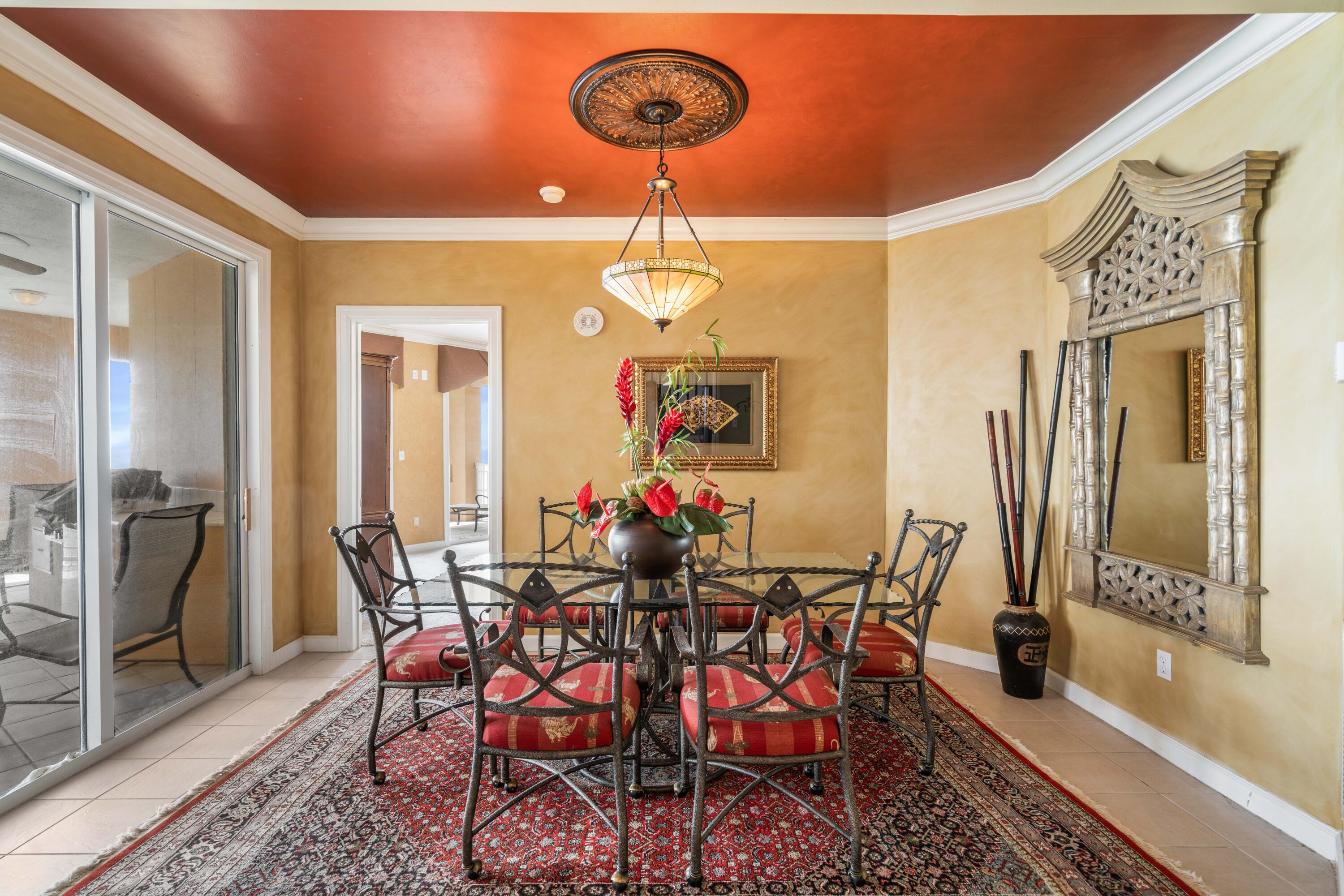 En Soleil - Residential