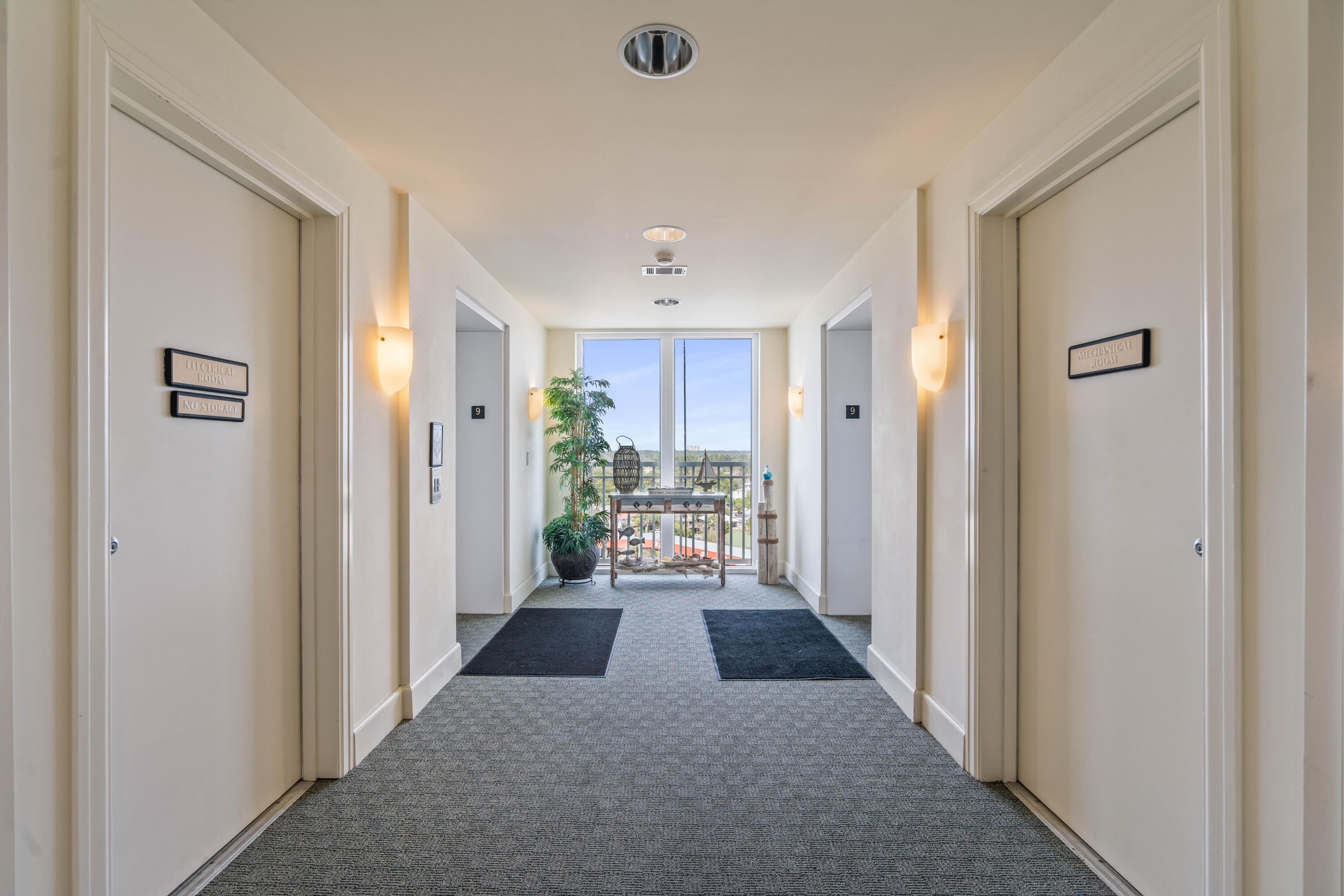 En Soleil - Residential