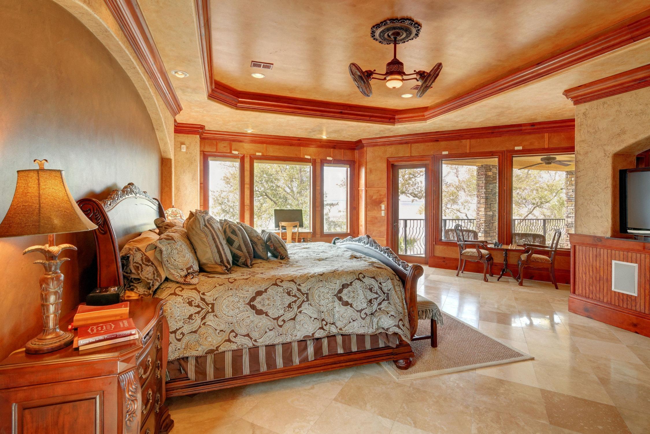 DRIFTWOOD ESTATES - Residential