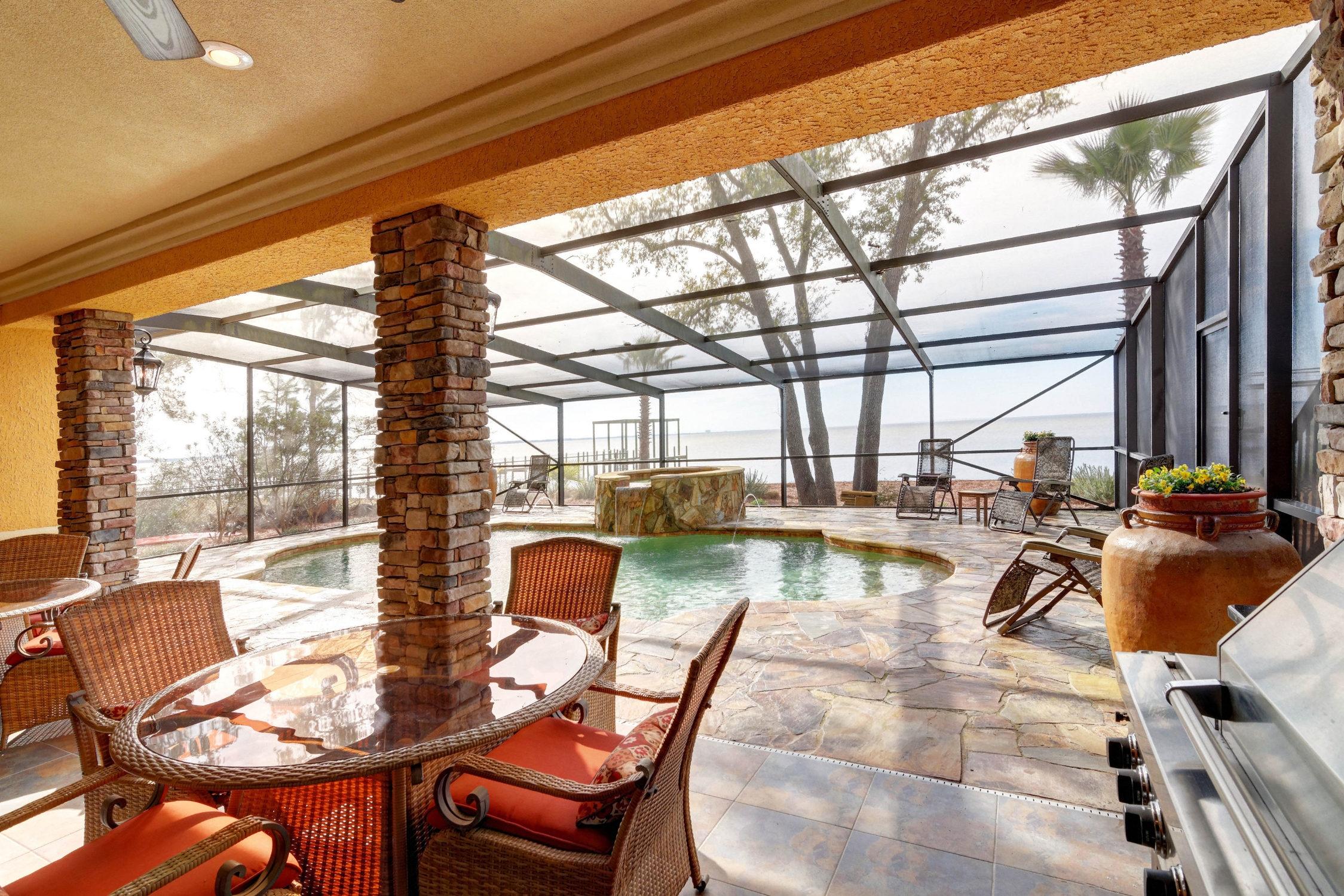 DRIFTWOOD ESTATES - Residential