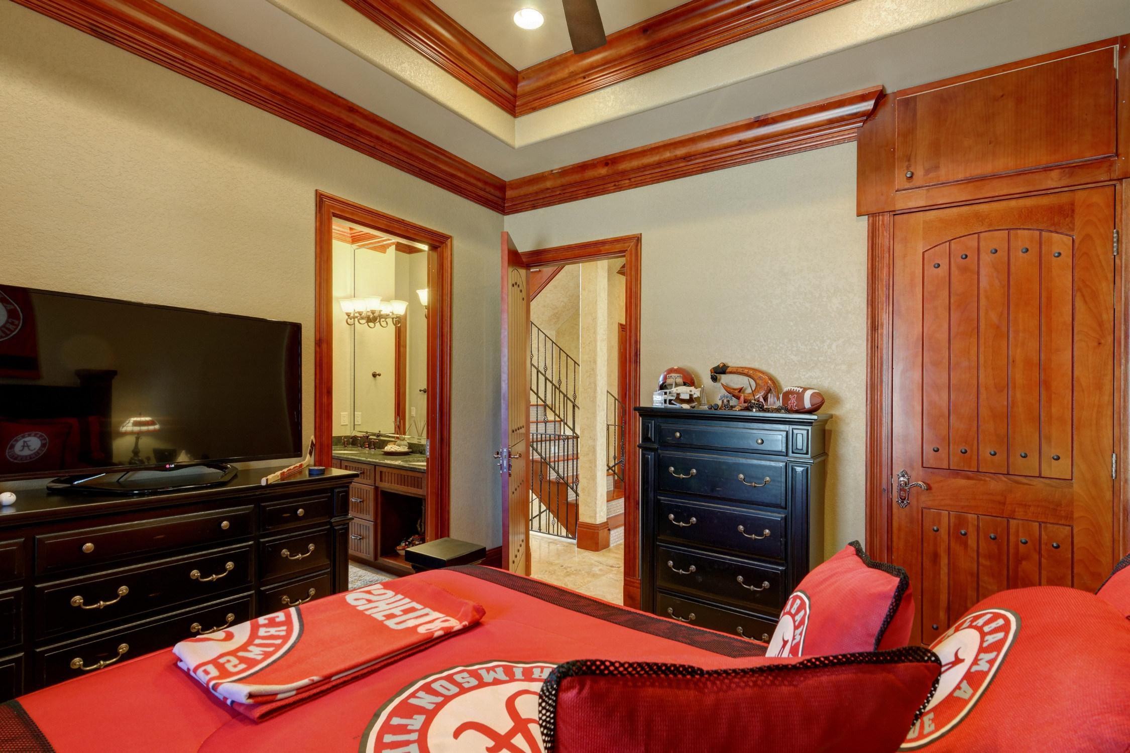 DRIFTWOOD ESTATES - Residential