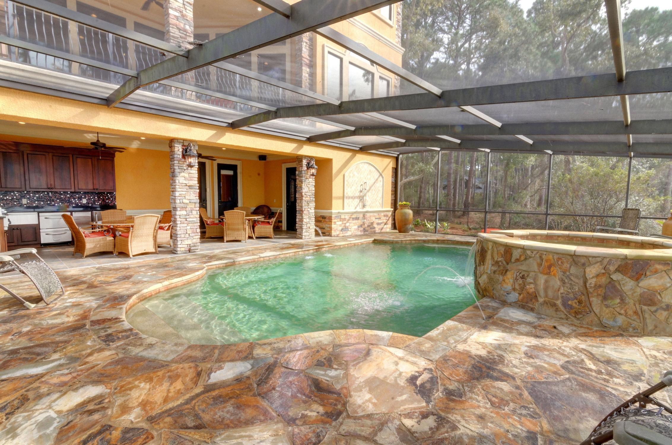 DRIFTWOOD ESTATES - Residential