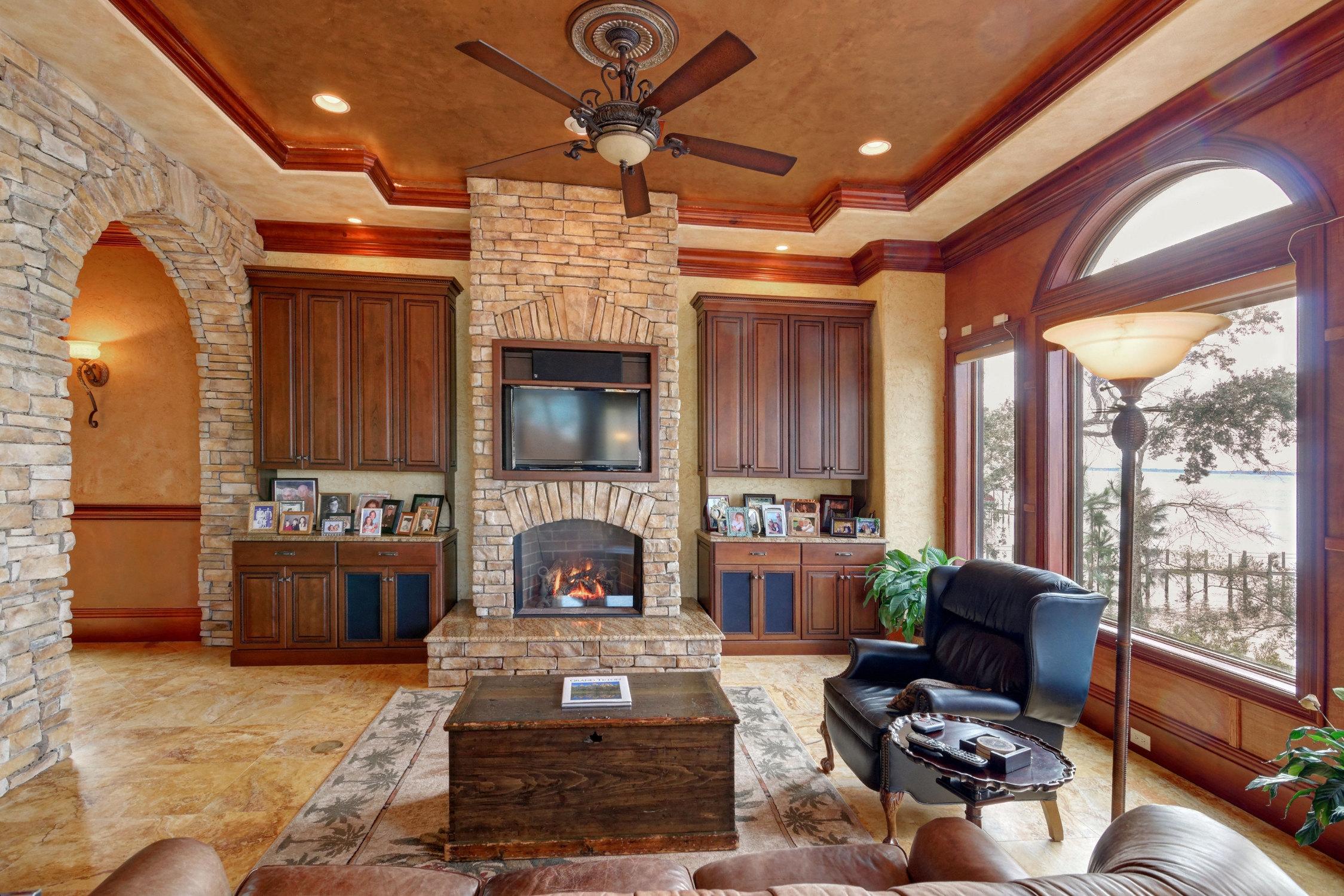 DRIFTWOOD ESTATES - Residential