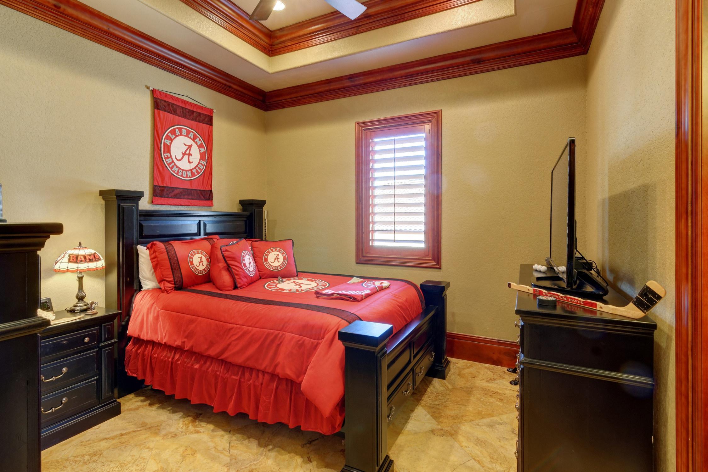 DRIFTWOOD ESTATES - Residential