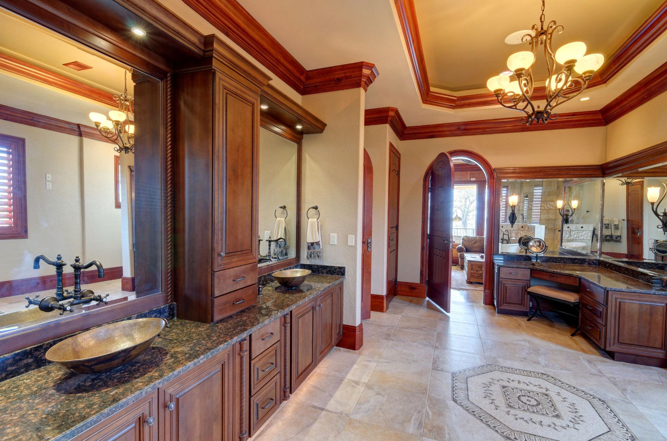 DRIFTWOOD ESTATES - Residential