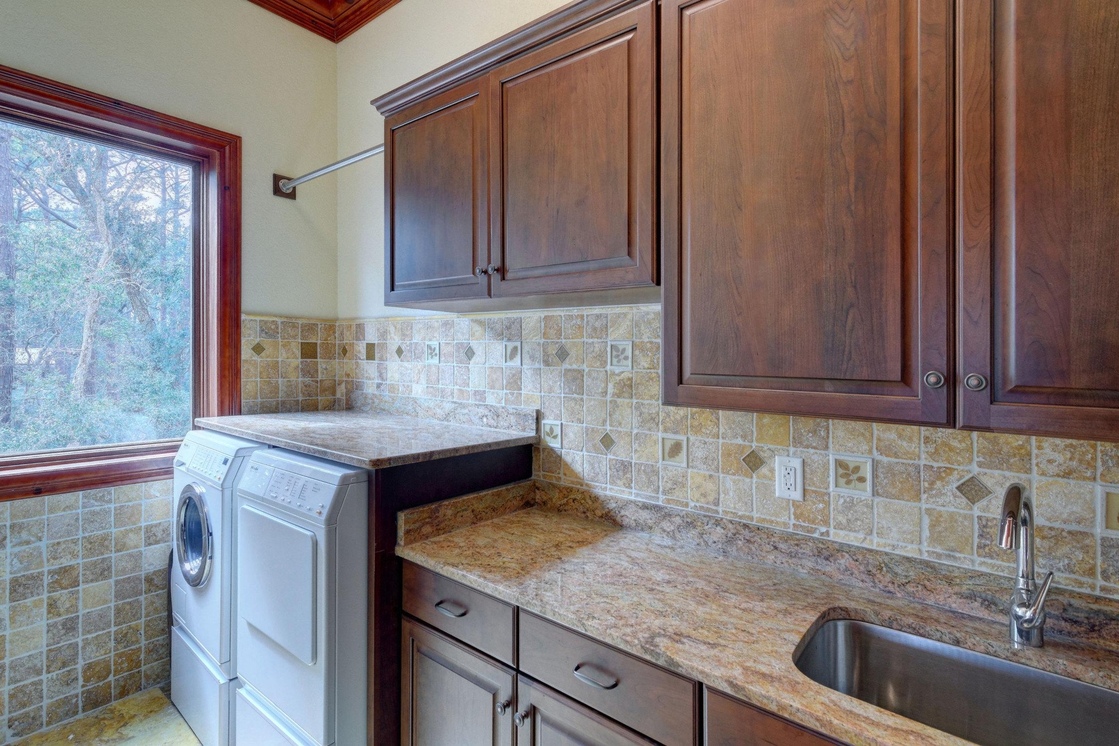 DRIFTWOOD ESTATES - Residential