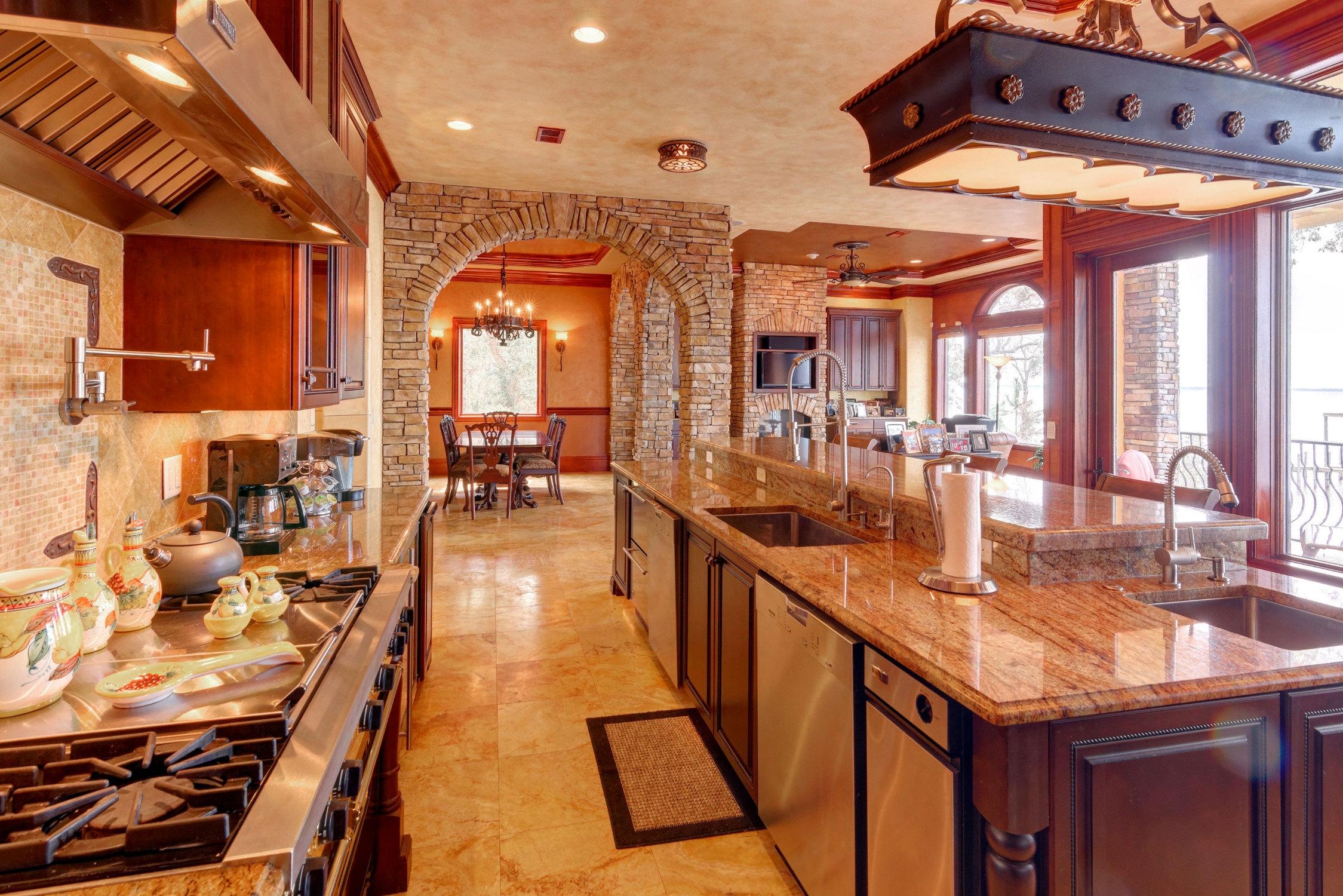 DRIFTWOOD ESTATES - Residential