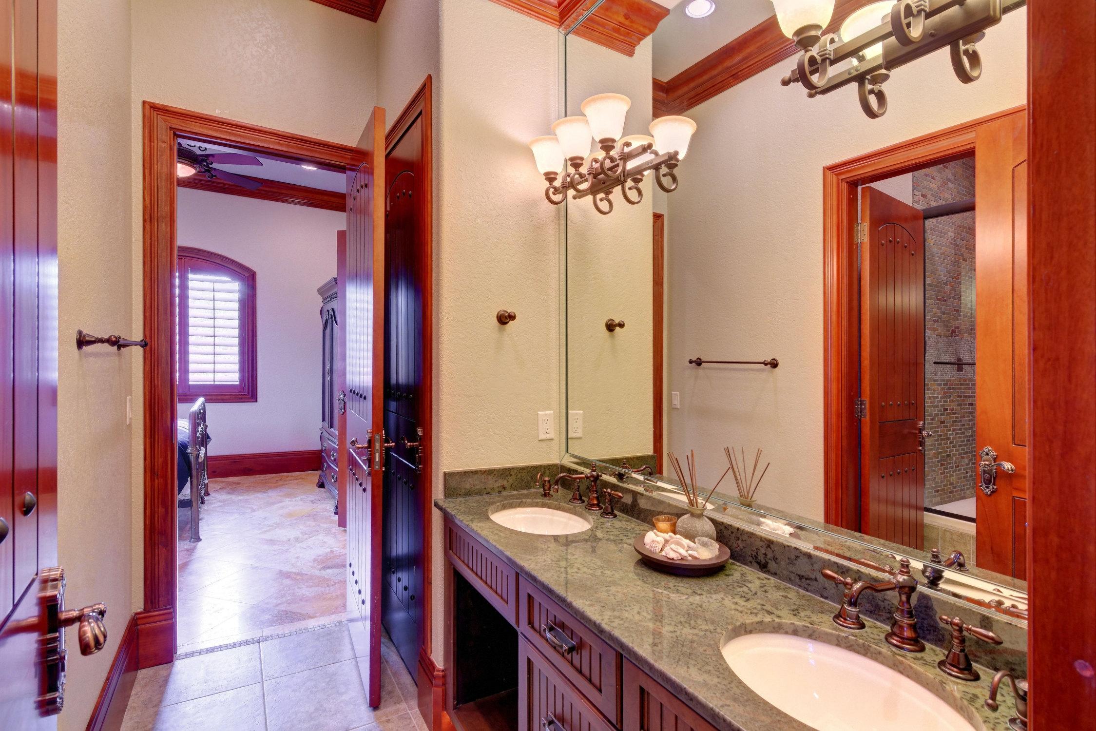 DRIFTWOOD ESTATES - Residential