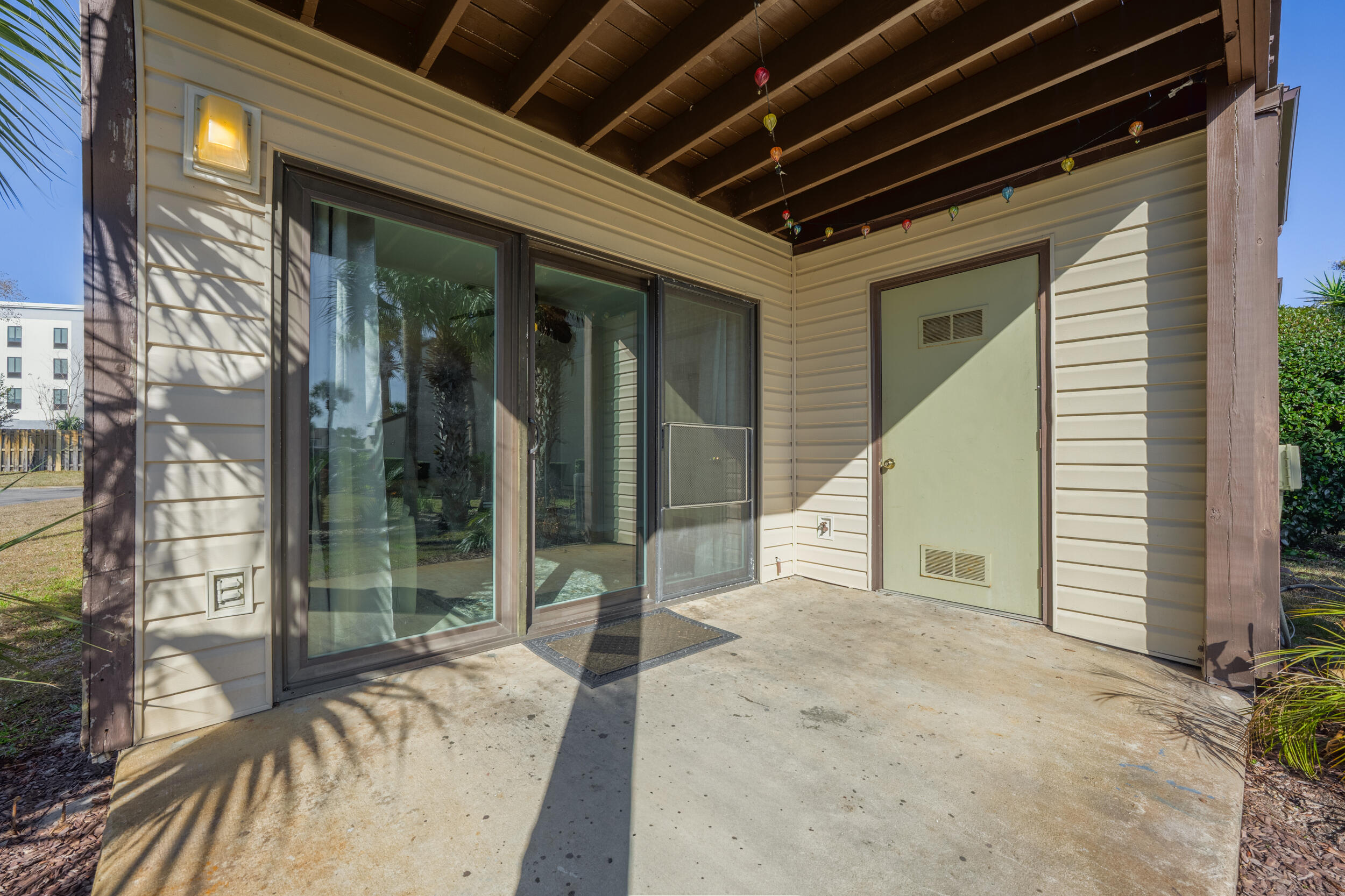 PORTSIDE CONDO - Residential