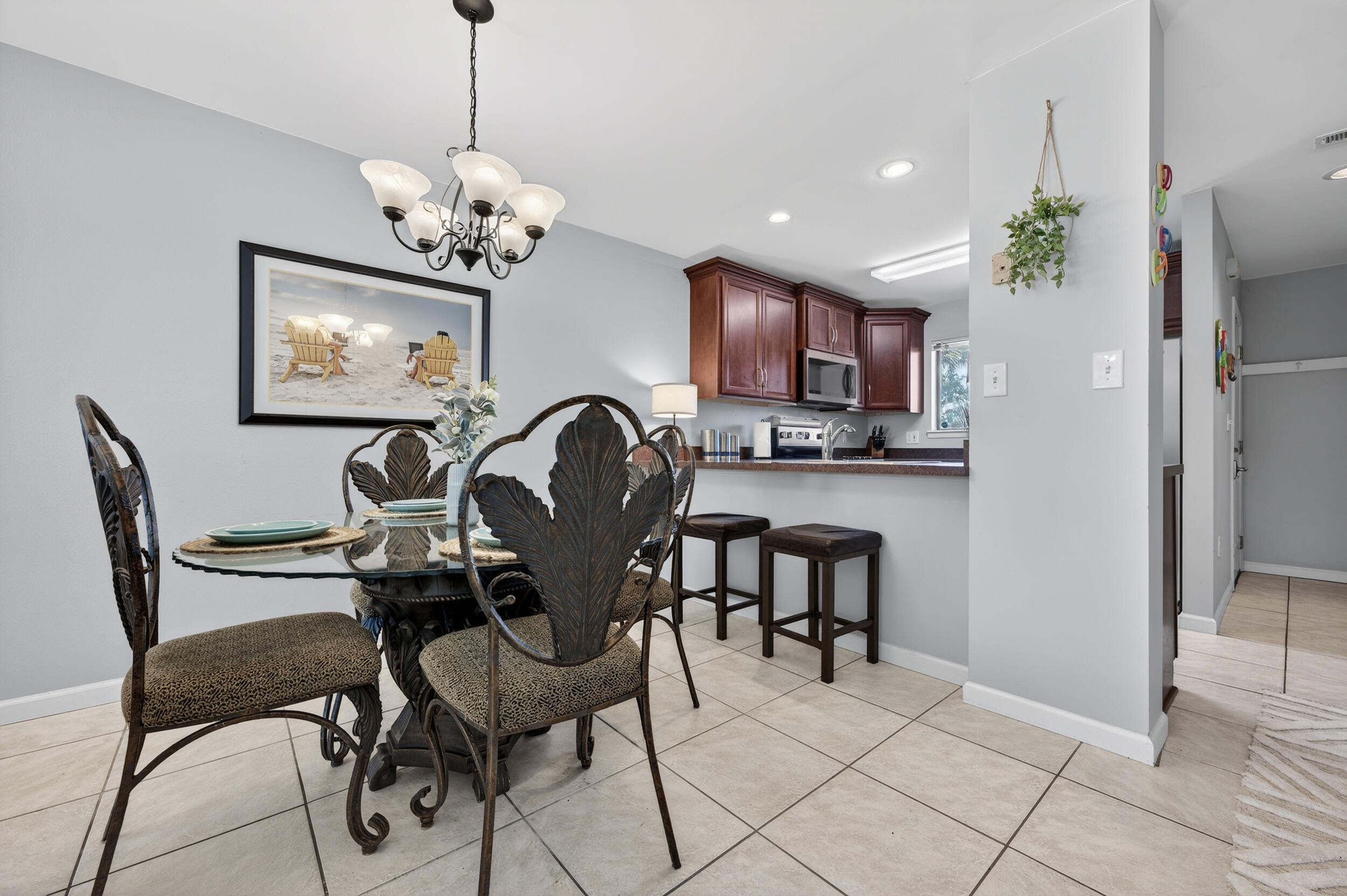 PORTSIDE CONDO - Residential