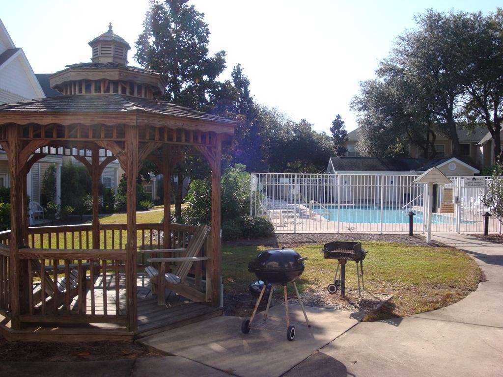 THE OAKS AT NICEVILLE PH I - Residential