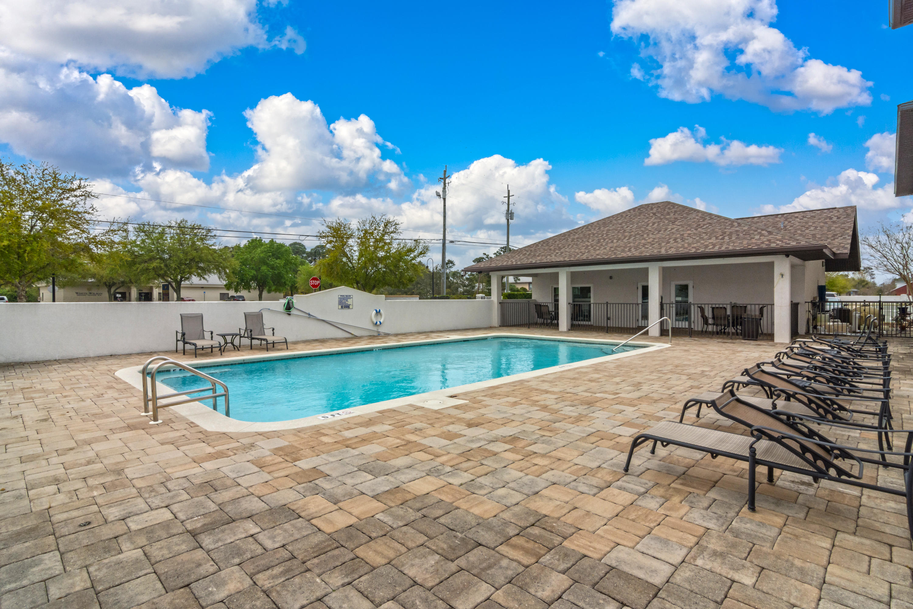 DESTIN OAKS - Residential