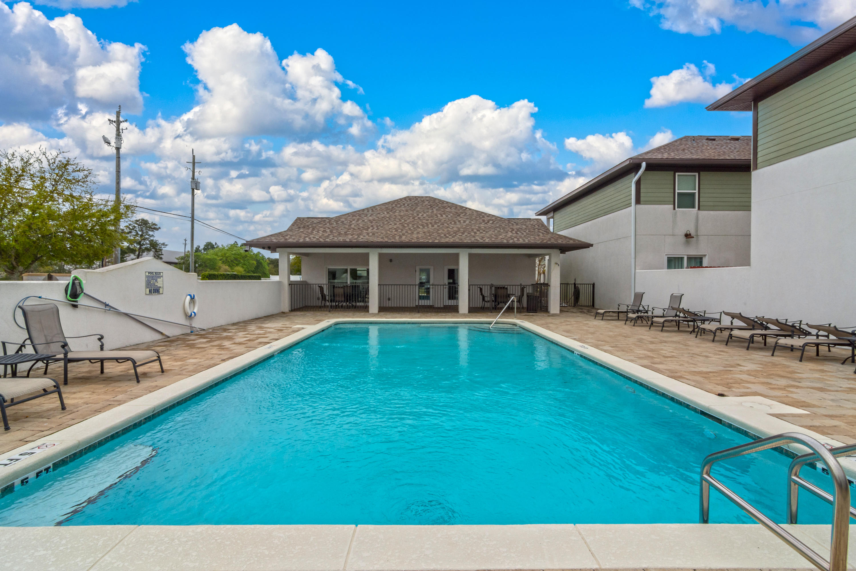 DESTIN OAKS - Residential