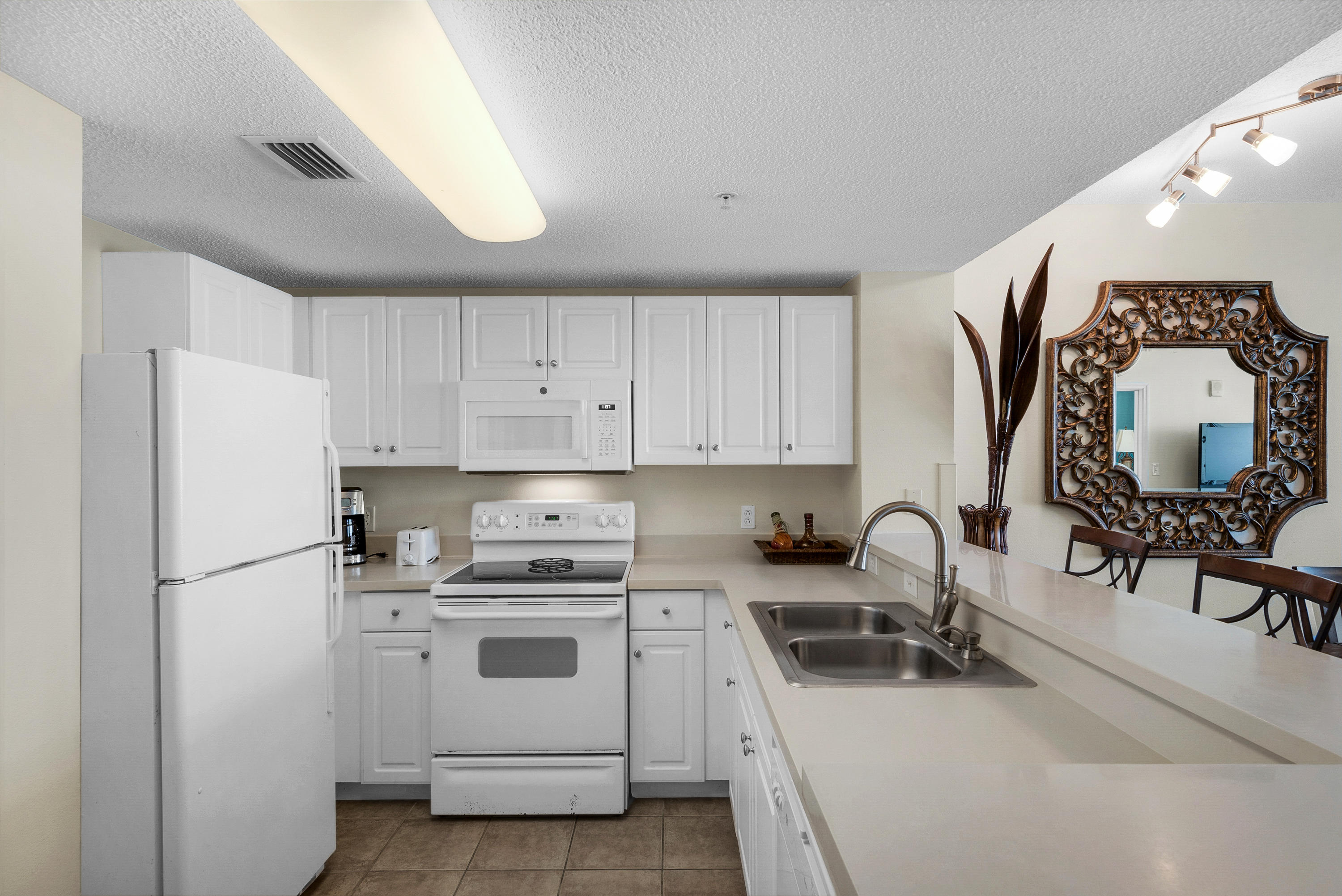 Majestic Beach Tower I - Residential