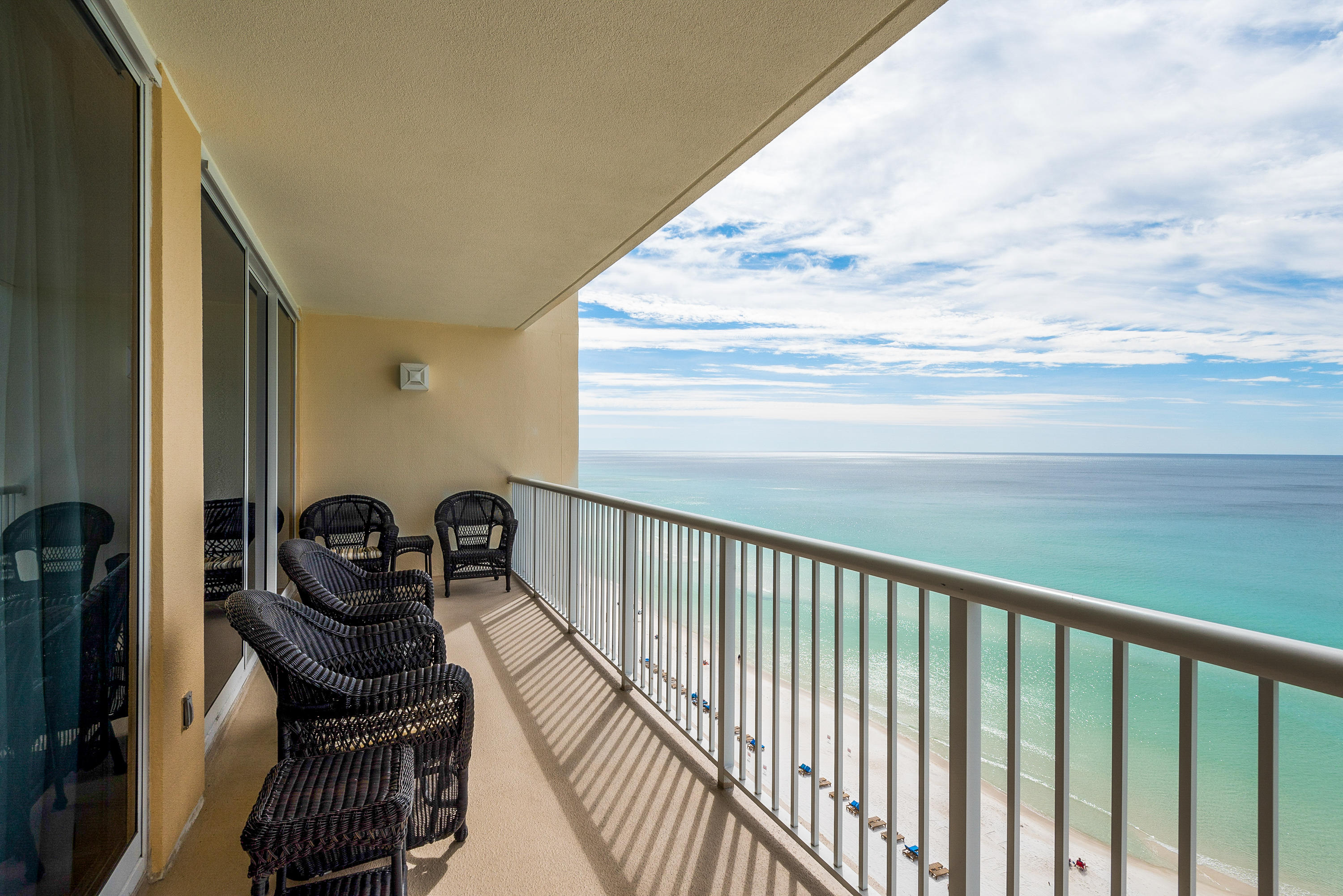 Majestic Beach Tower I - Residential