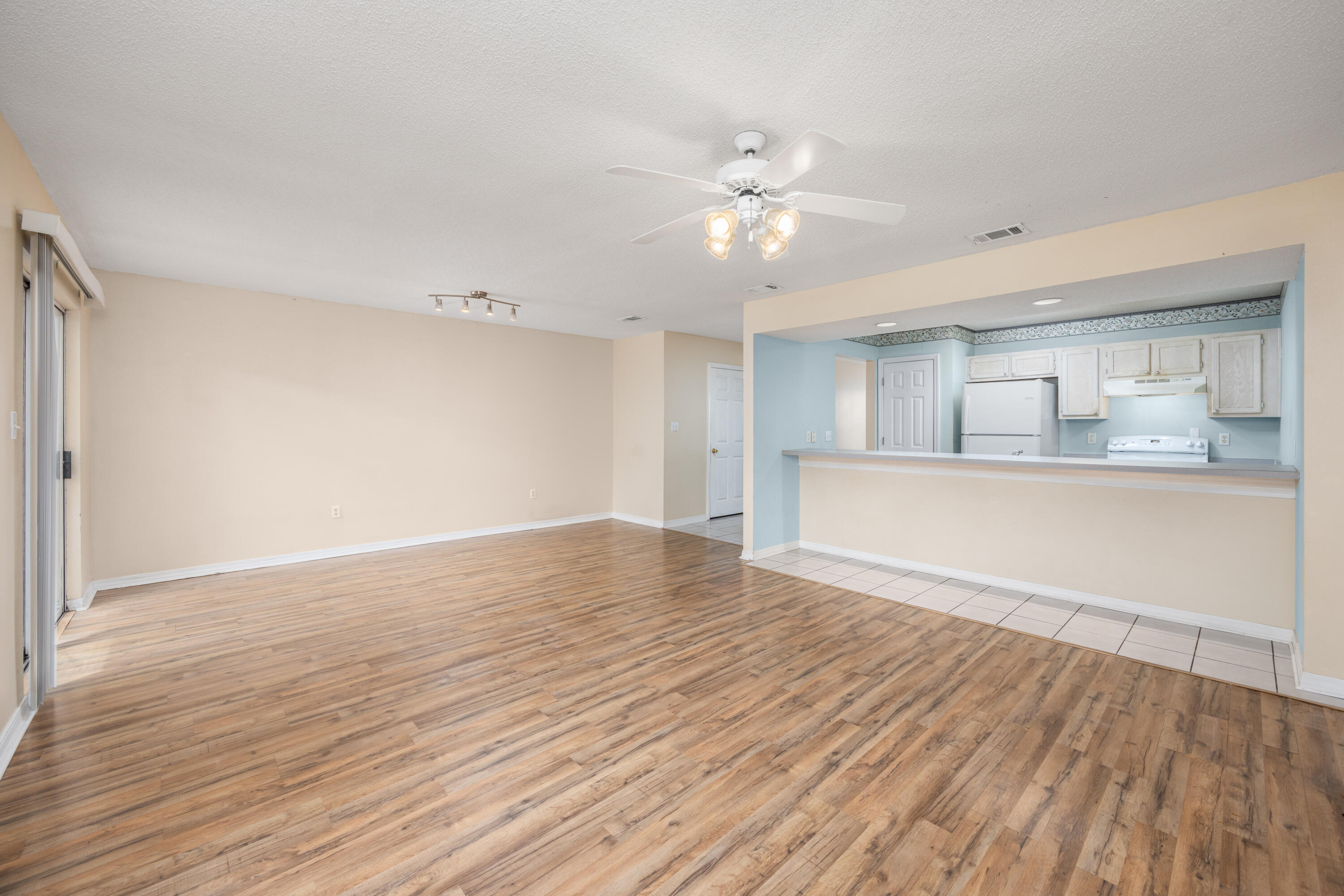 FOREST OAKS PH 3 - Residential