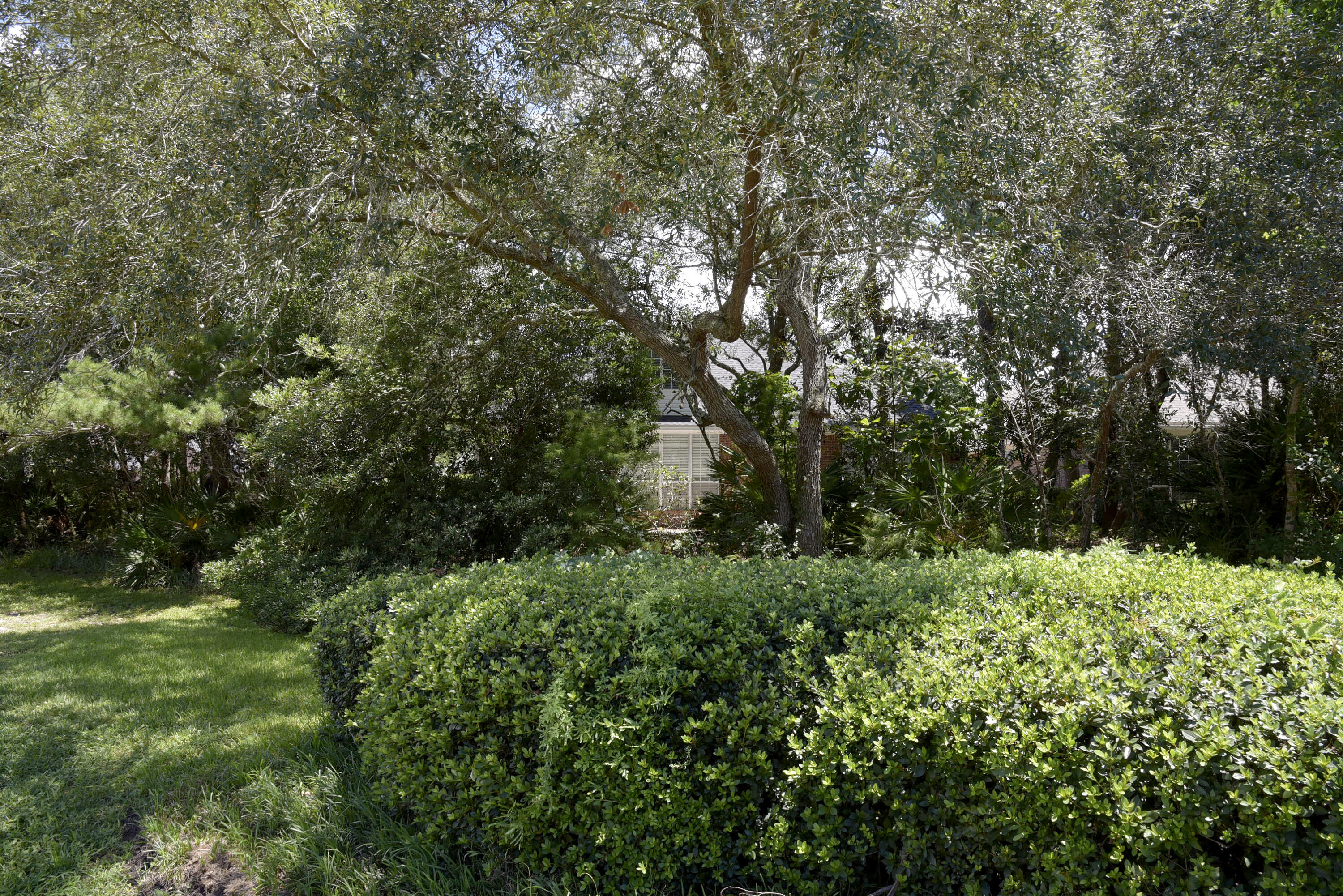 TURNBERRY PLACE - Residential