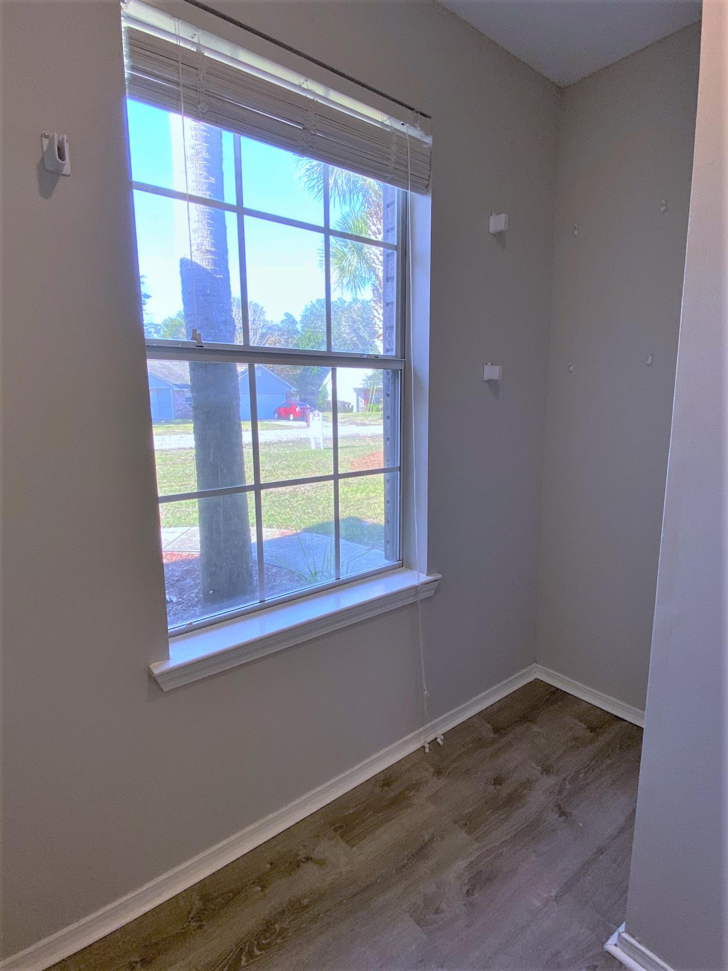 COUNTRY BREEZE ESTATES - Residential