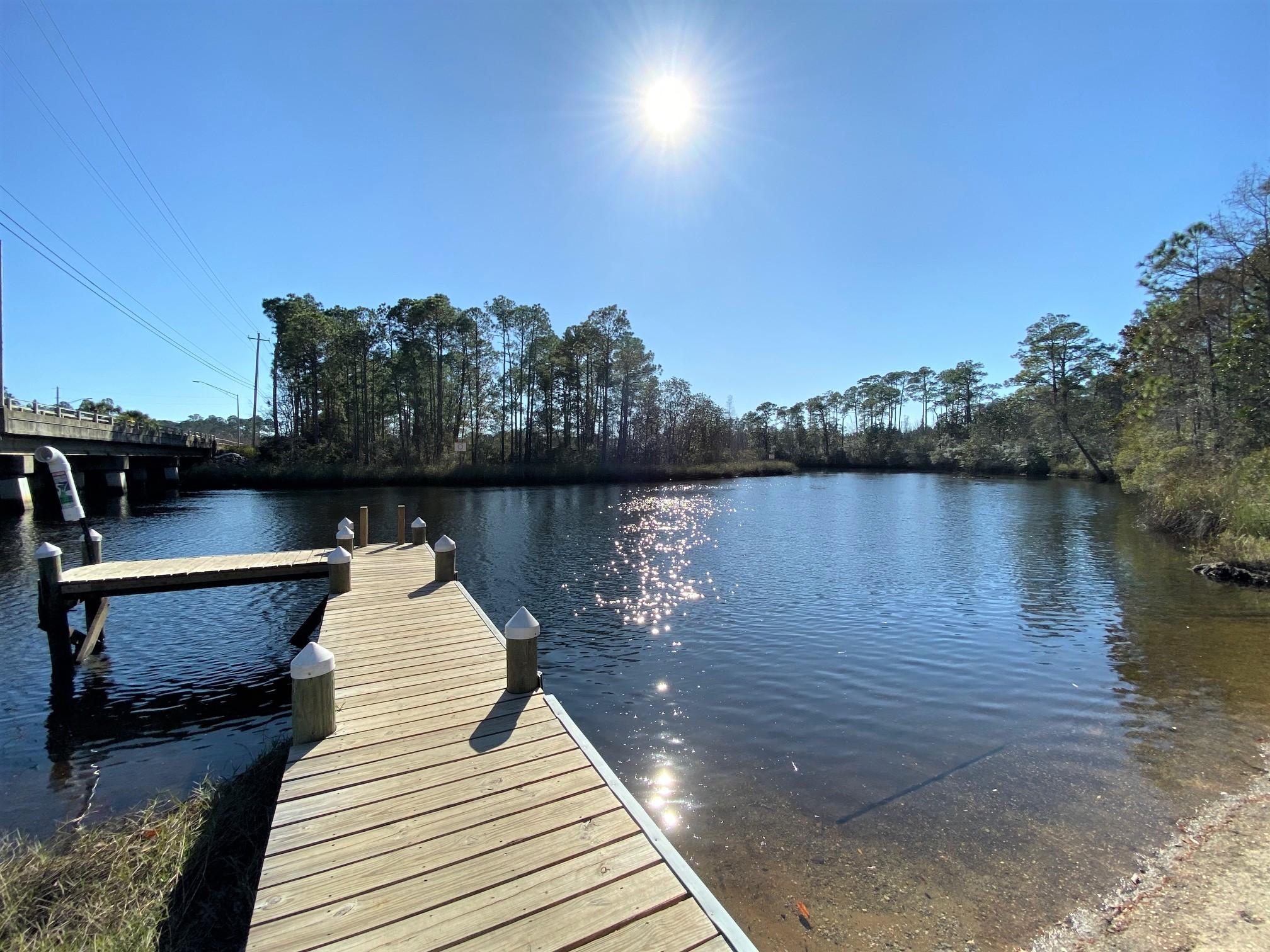 COUNTRY BREEZE ESTATES - Residential