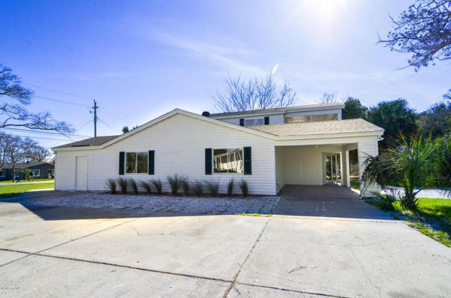 I love this Laguna beach home. It has so many wonderful qualities.Carefree home recentlty updated including new roof! This home sits a very large corner lot in the first block of Laguna Beach (only a half block to the beach). The parking area is amazing. Plenty of room for at least 6 cars.The home is set up for entertaining with a Large living area large bedrooms on both floors; balcony and patio for extended visiting area. It is an Easy Golf cart ride to the local beach market,& gift shop The location is close to all the attractions ,such as Pier Park, Carillon Beach and 30A. Laguna beach is a known for it Beachy lifestyle and sense of community. This is great space for a primary ,secondary or rental investment. Zoning is R-2 so short term rentals A ok. This is a great investment!
