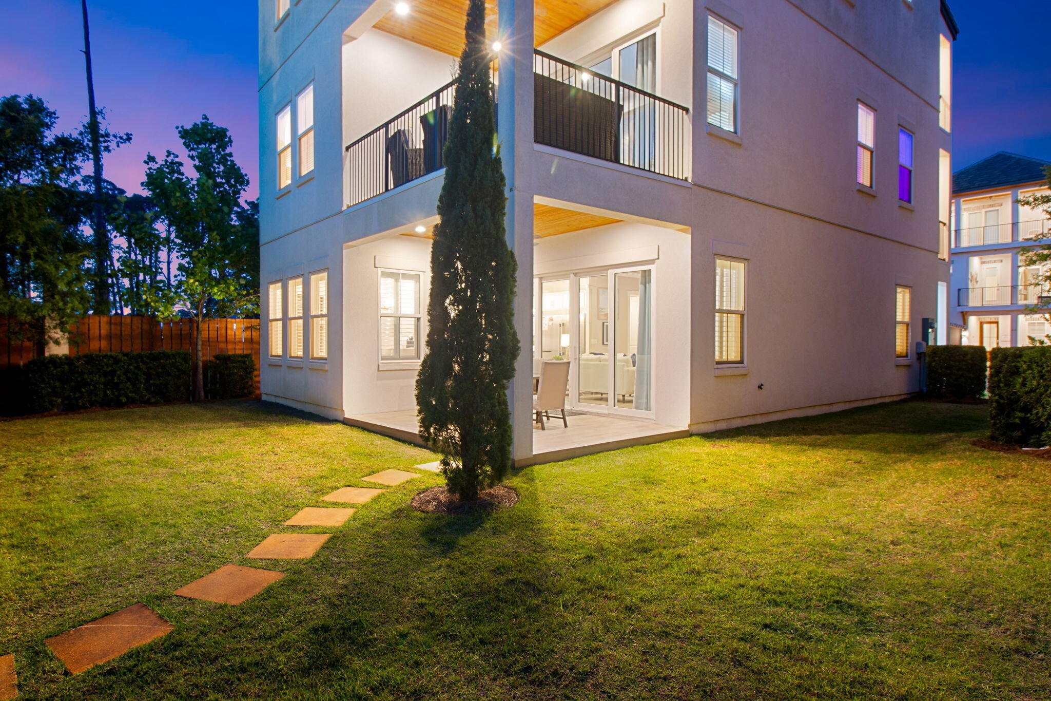 The Retreat at Miramar - Residential
