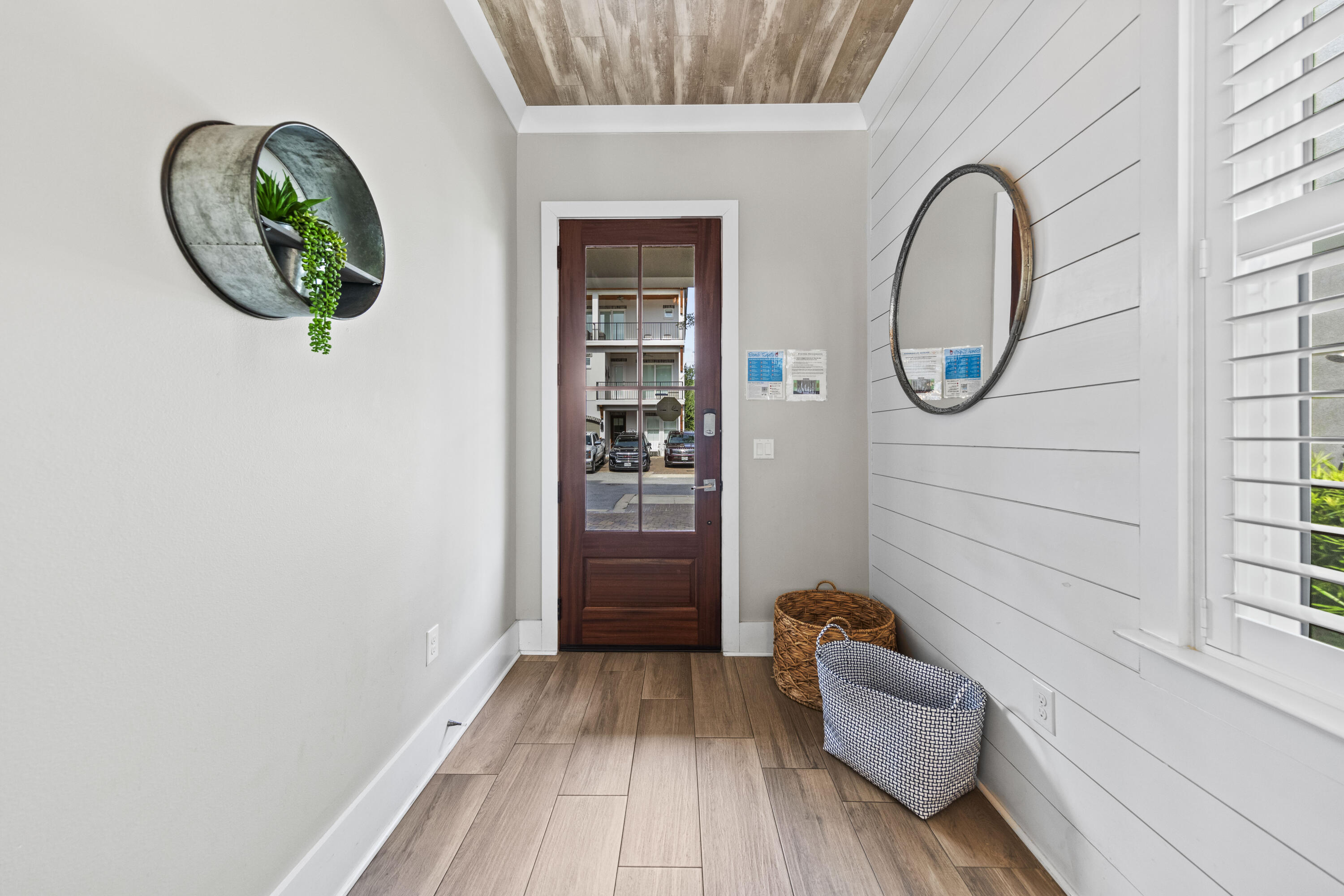 The Retreat at Miramar - Residential