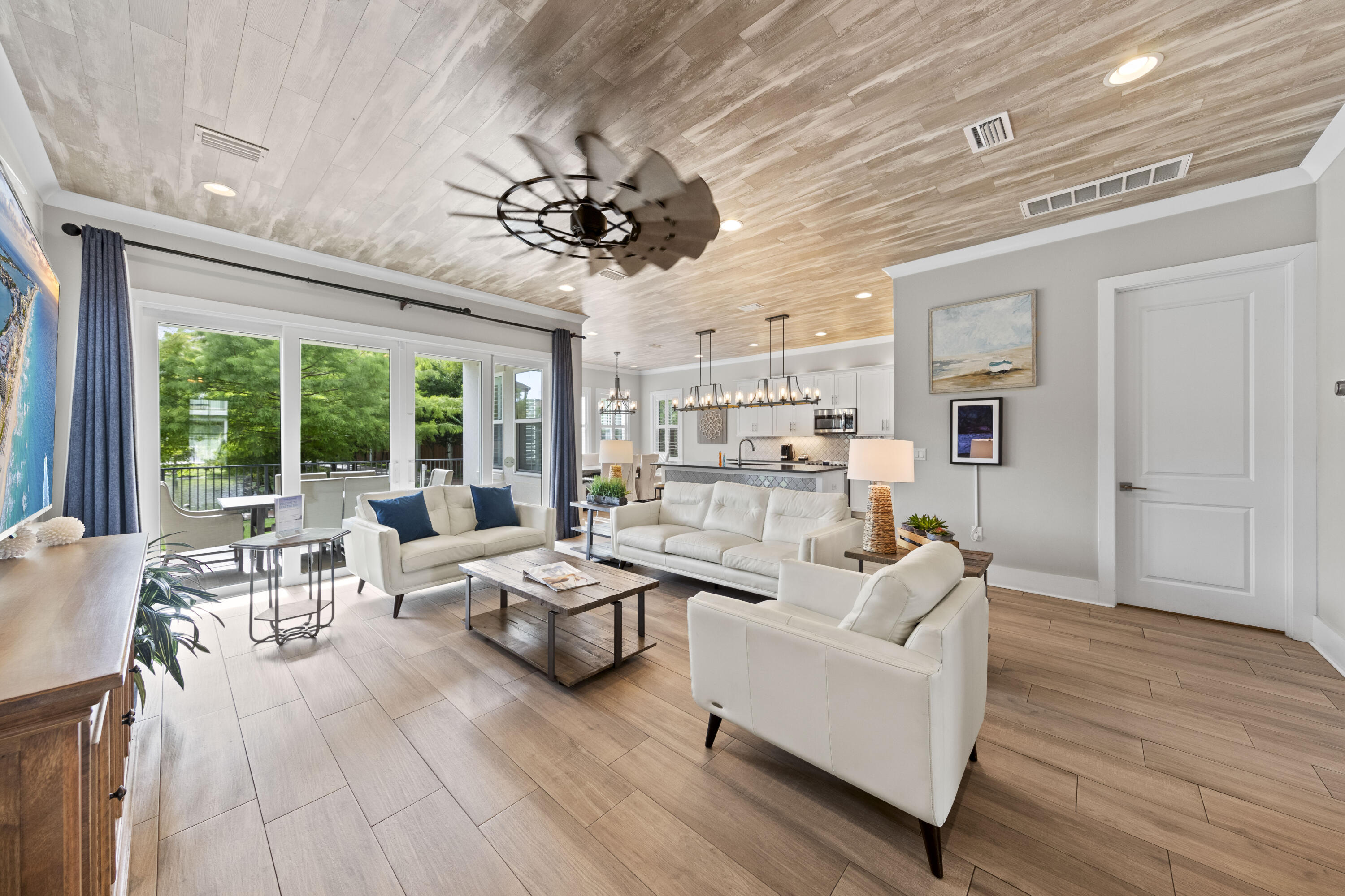 The Retreat at Miramar - Residential