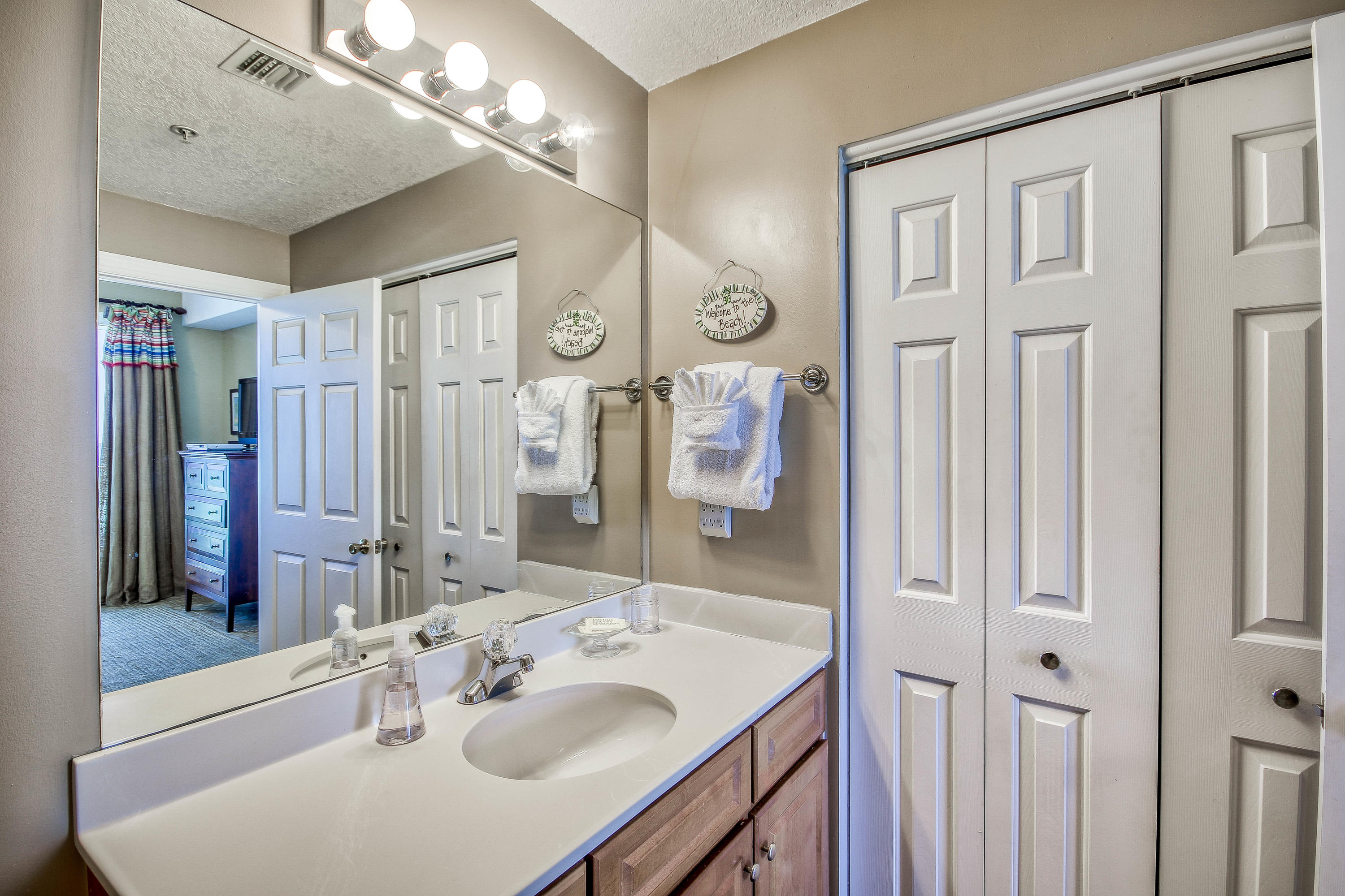 Twin Palms - Residential
