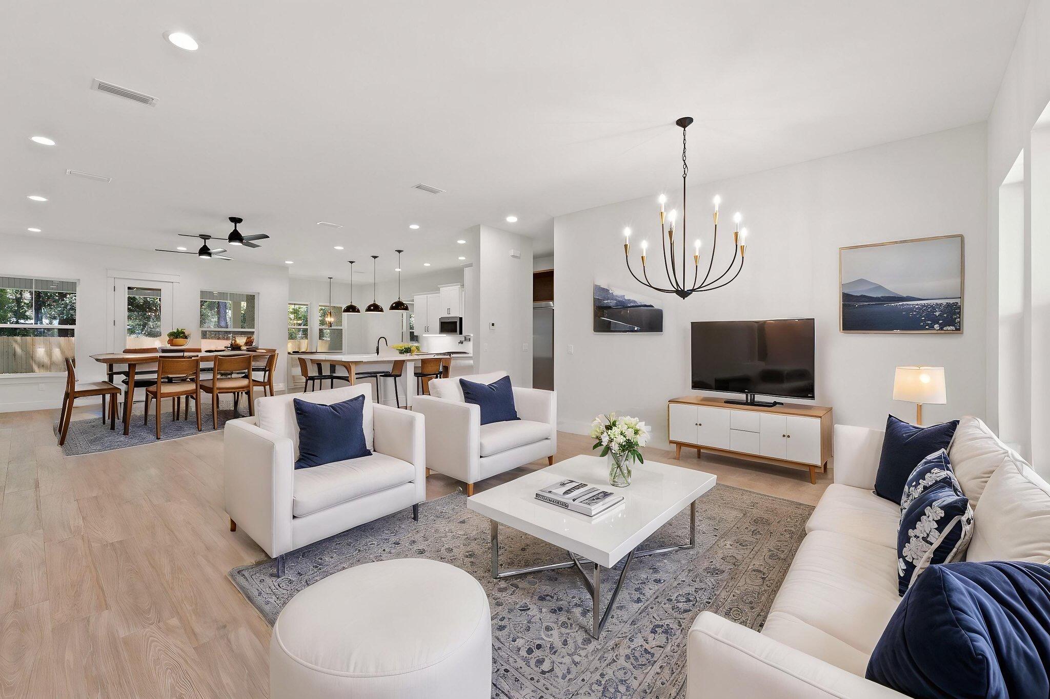 ELLIOTTS POINT 7TH ADDN - Residential