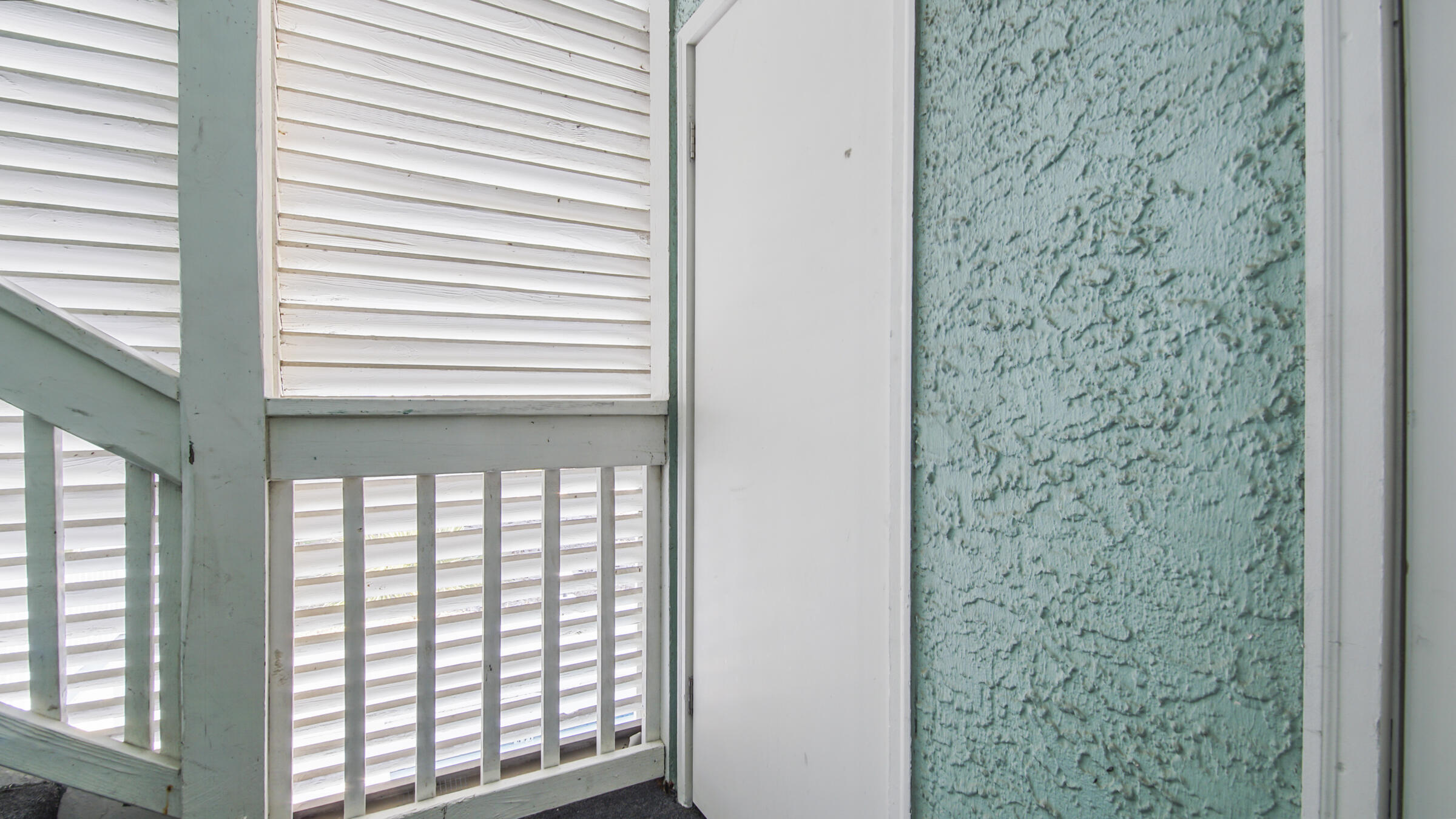 EMERALD SHORES - Residential