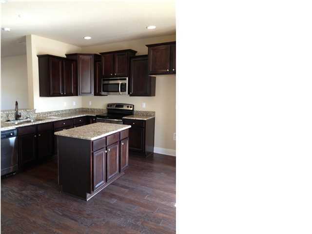 PEACH CREEK PH 1 - Residential