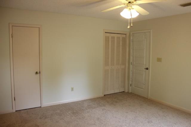 NAVARRE S/D 2ND ADDN - Residential