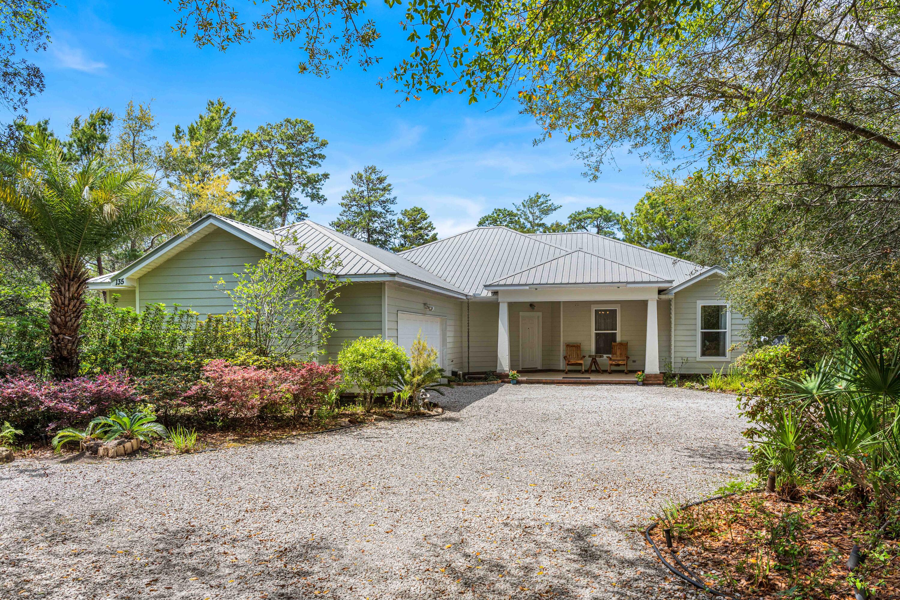 BAYOU POINT - Residential