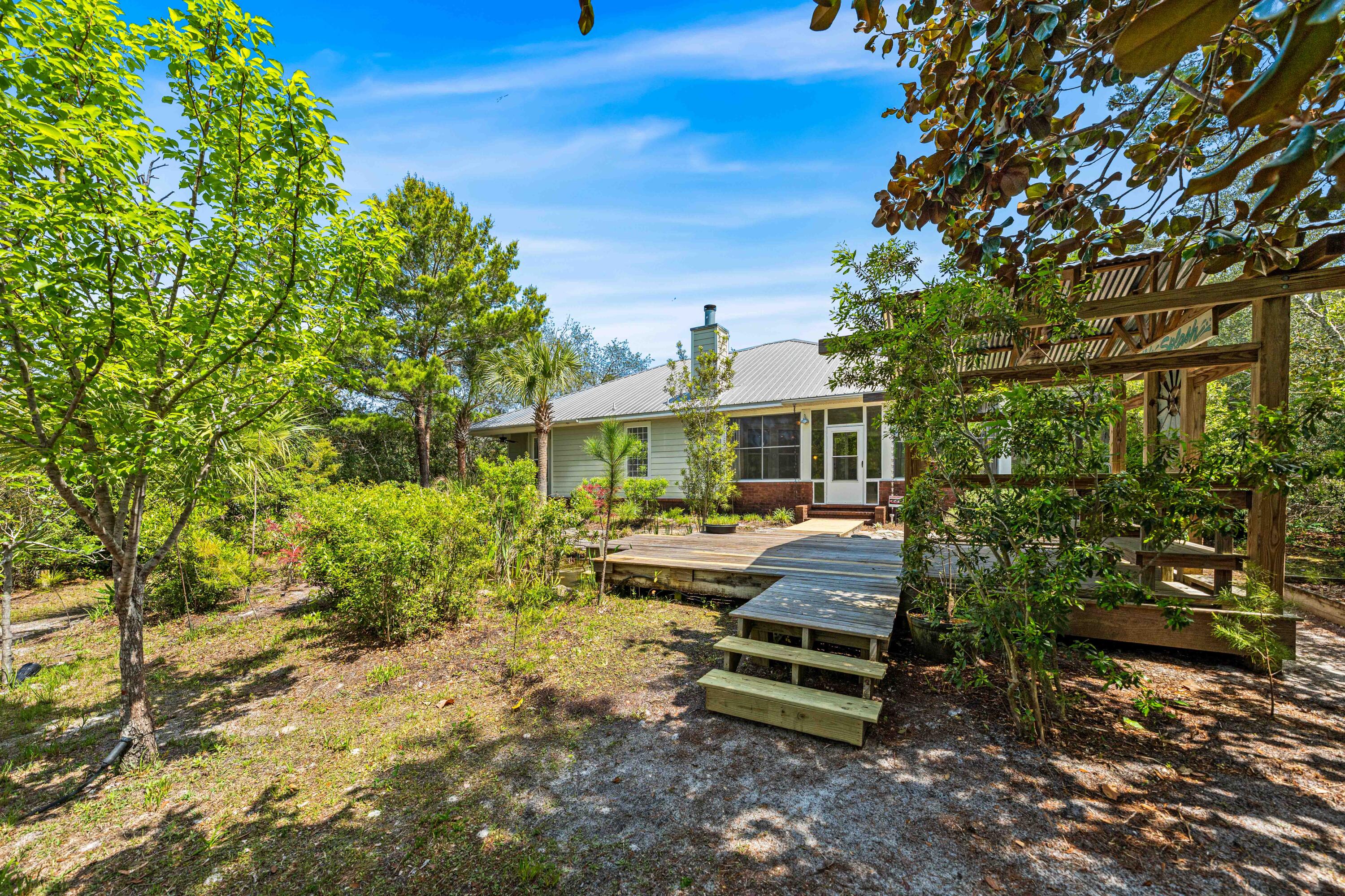 BAYOU POINT - Residential