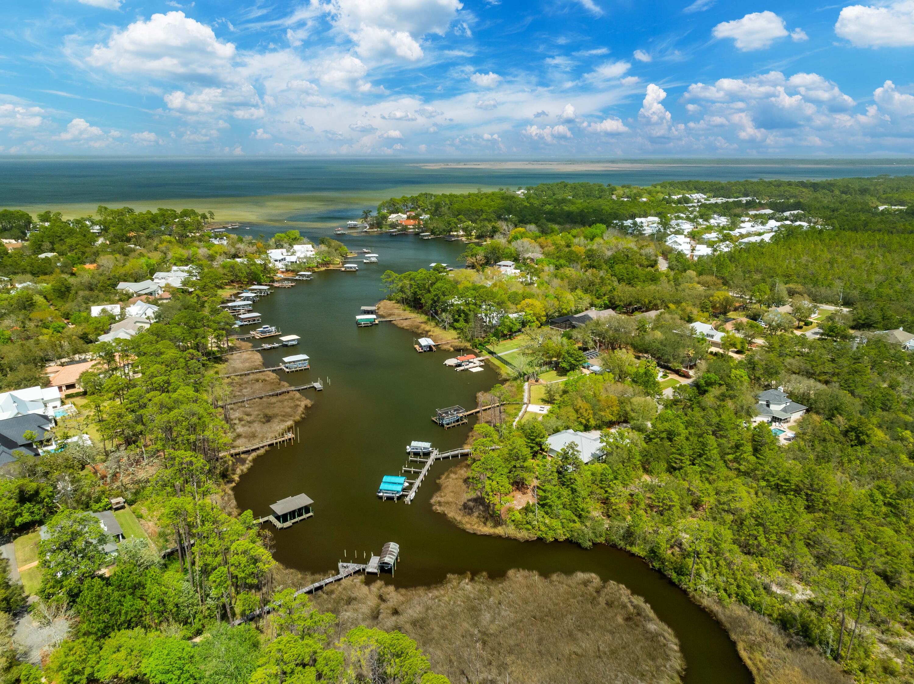 BAYOU POINT - Residential