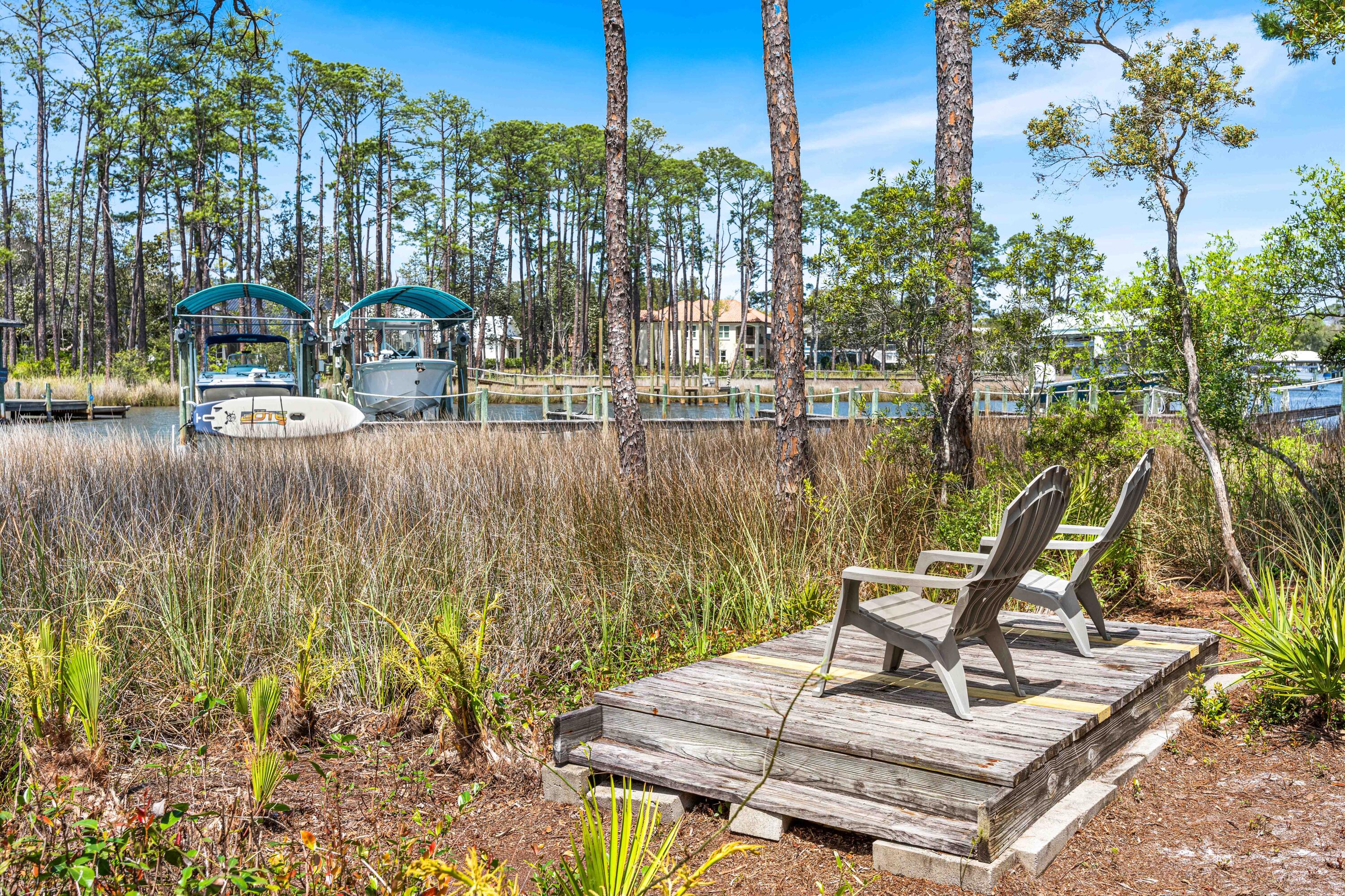 BAYOU POINT - Residential