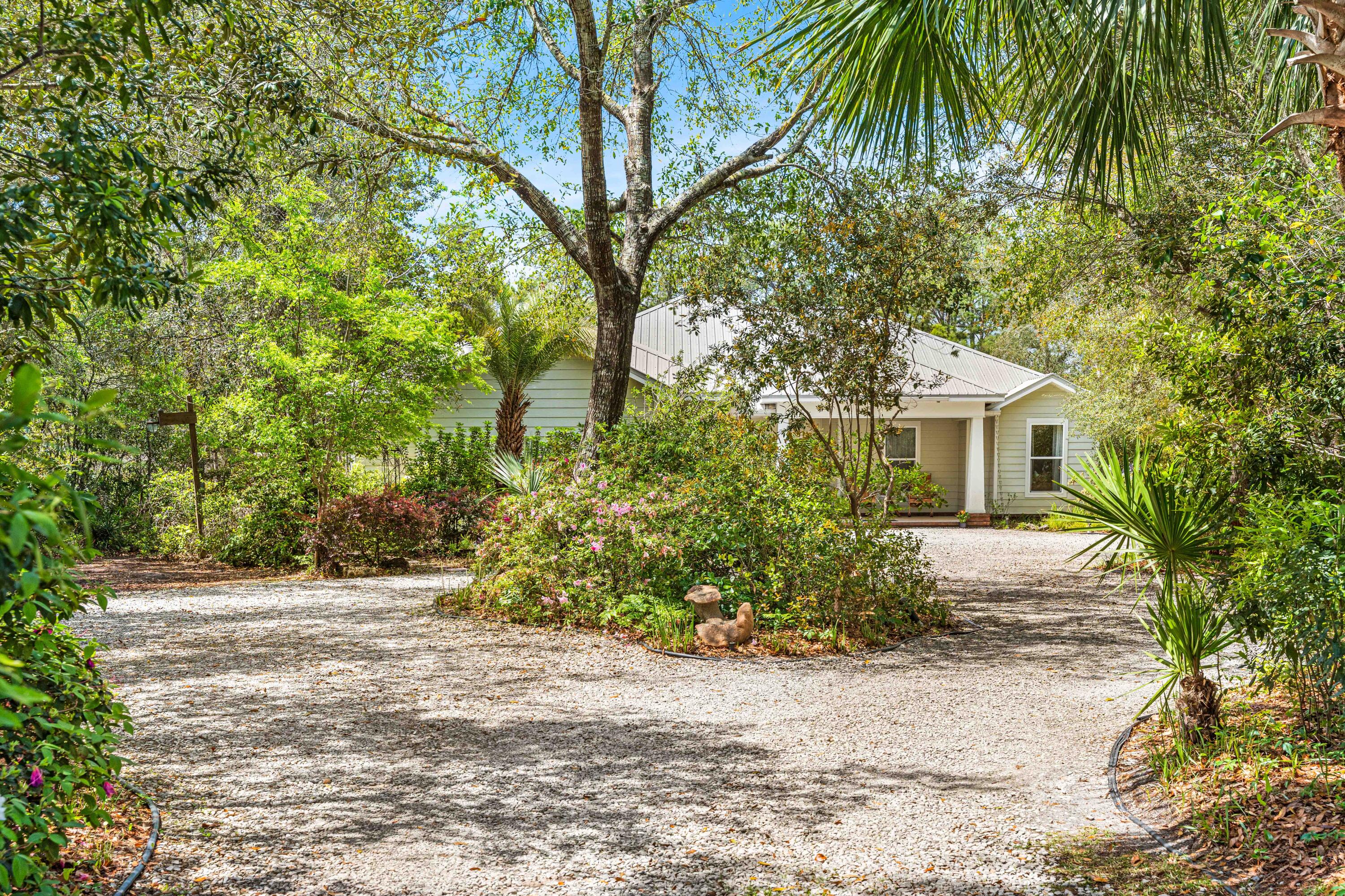 BAYOU POINT - Residential