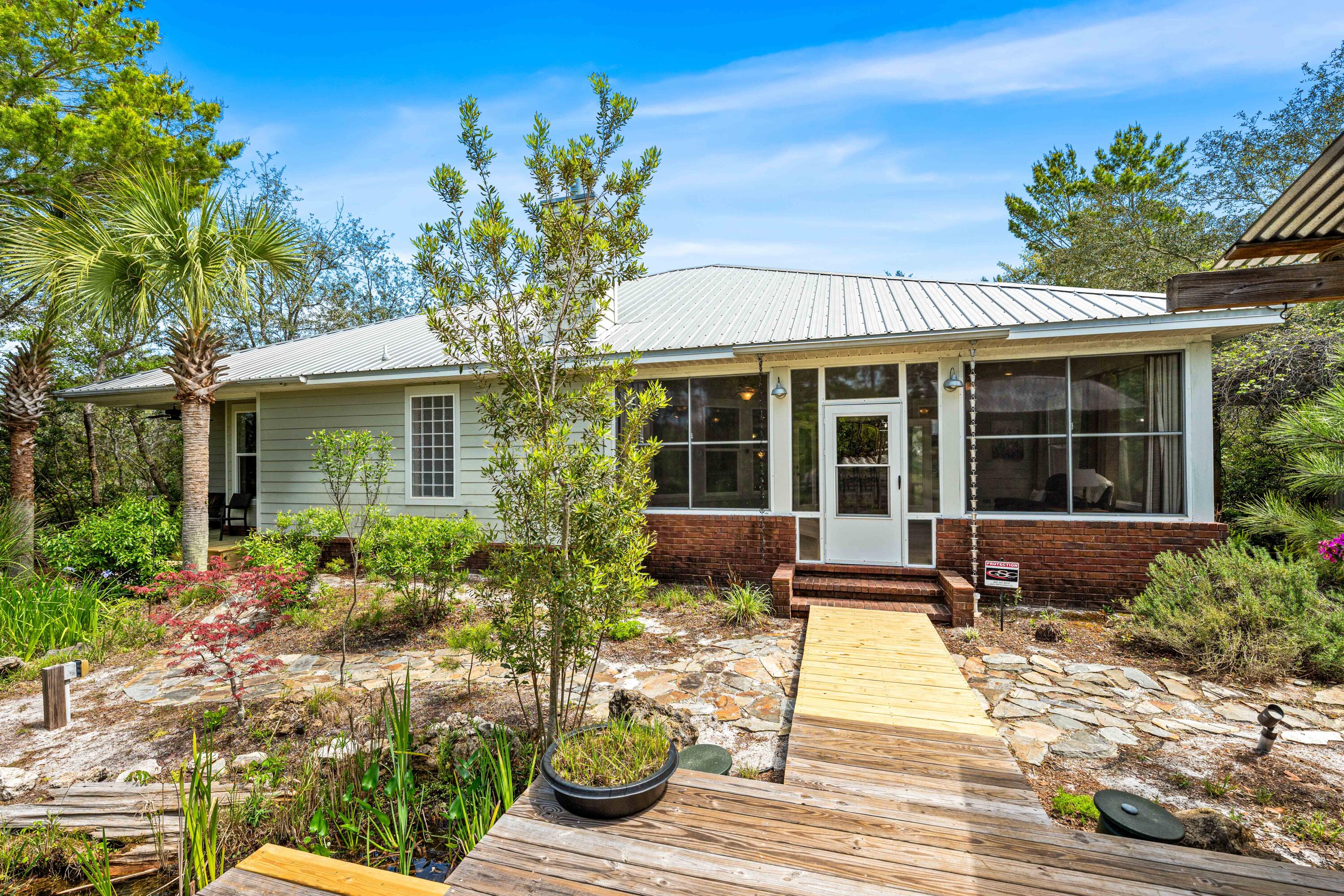 BAYOU POINT - Residential