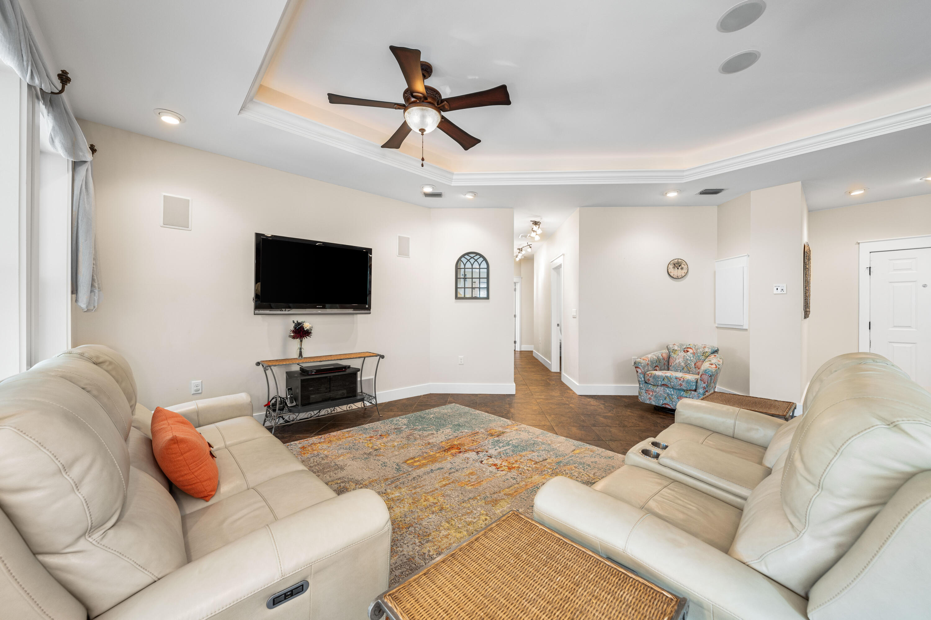 BAYOU POINT - Residential