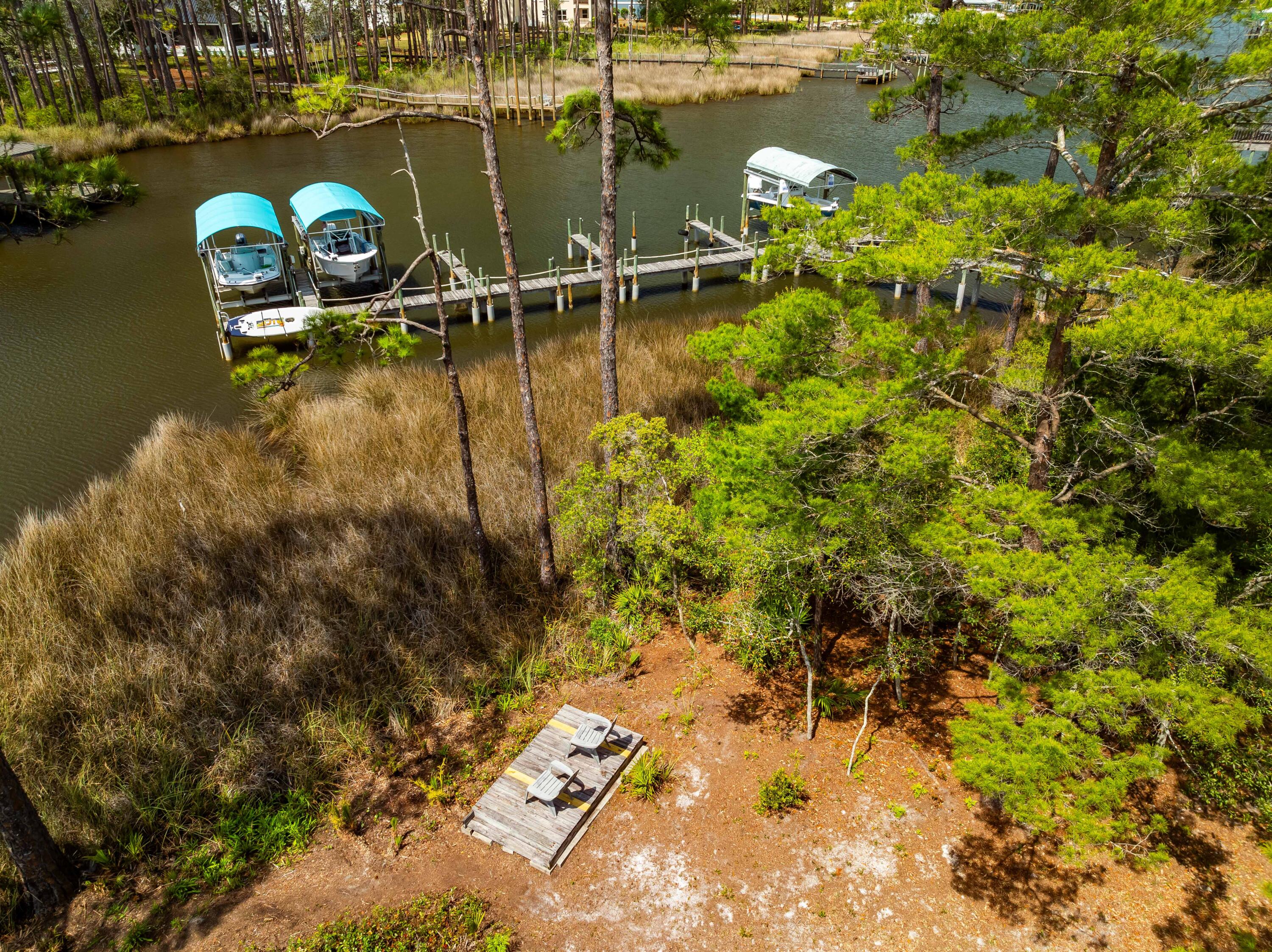 BAYOU POINT - Residential