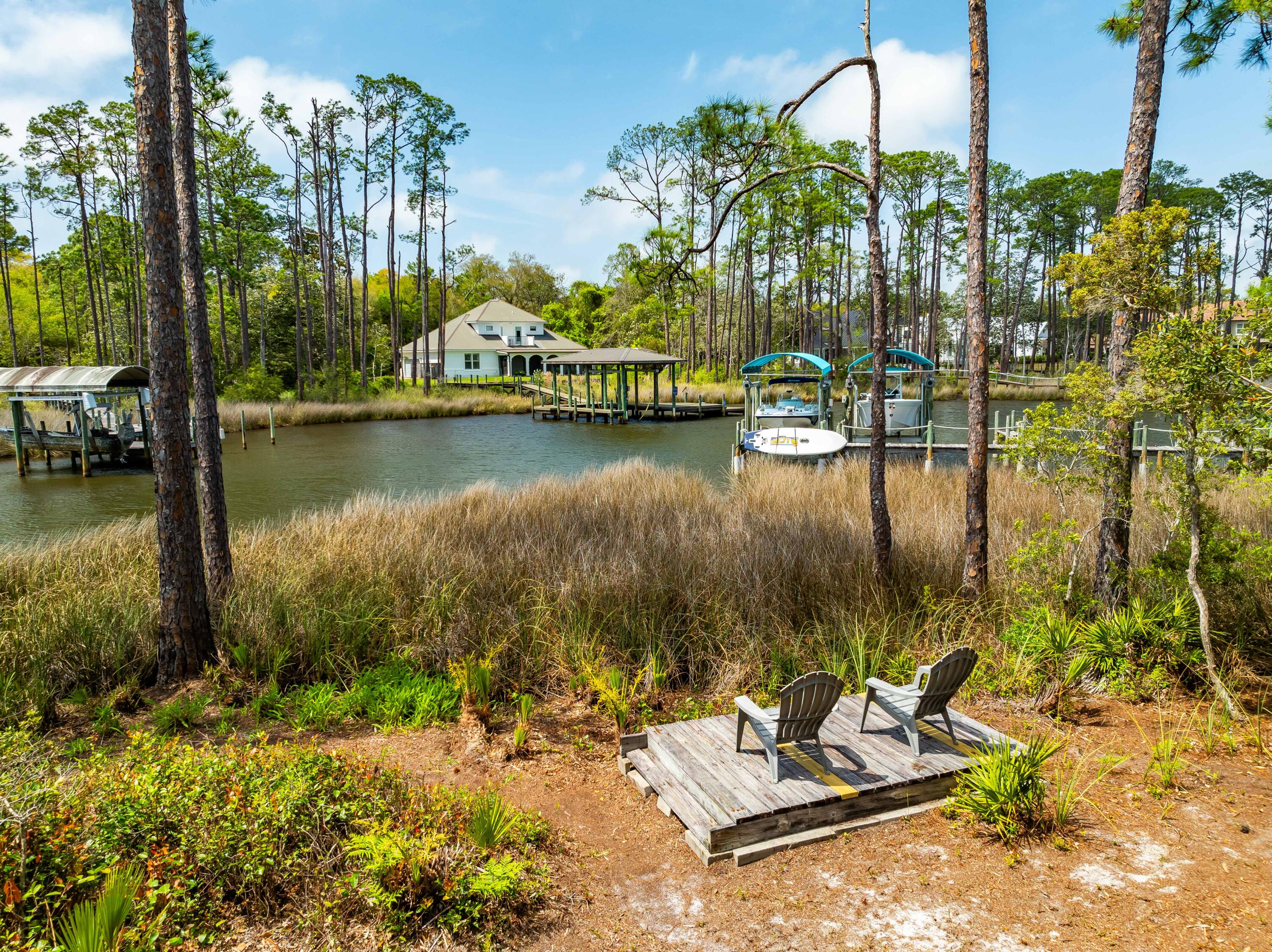 BAYOU POINT - Residential