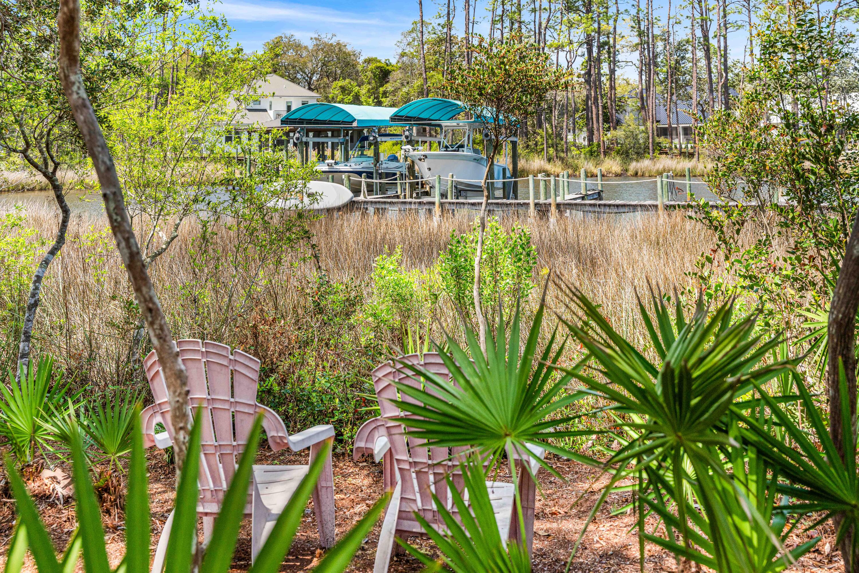 BAYOU POINT - Residential