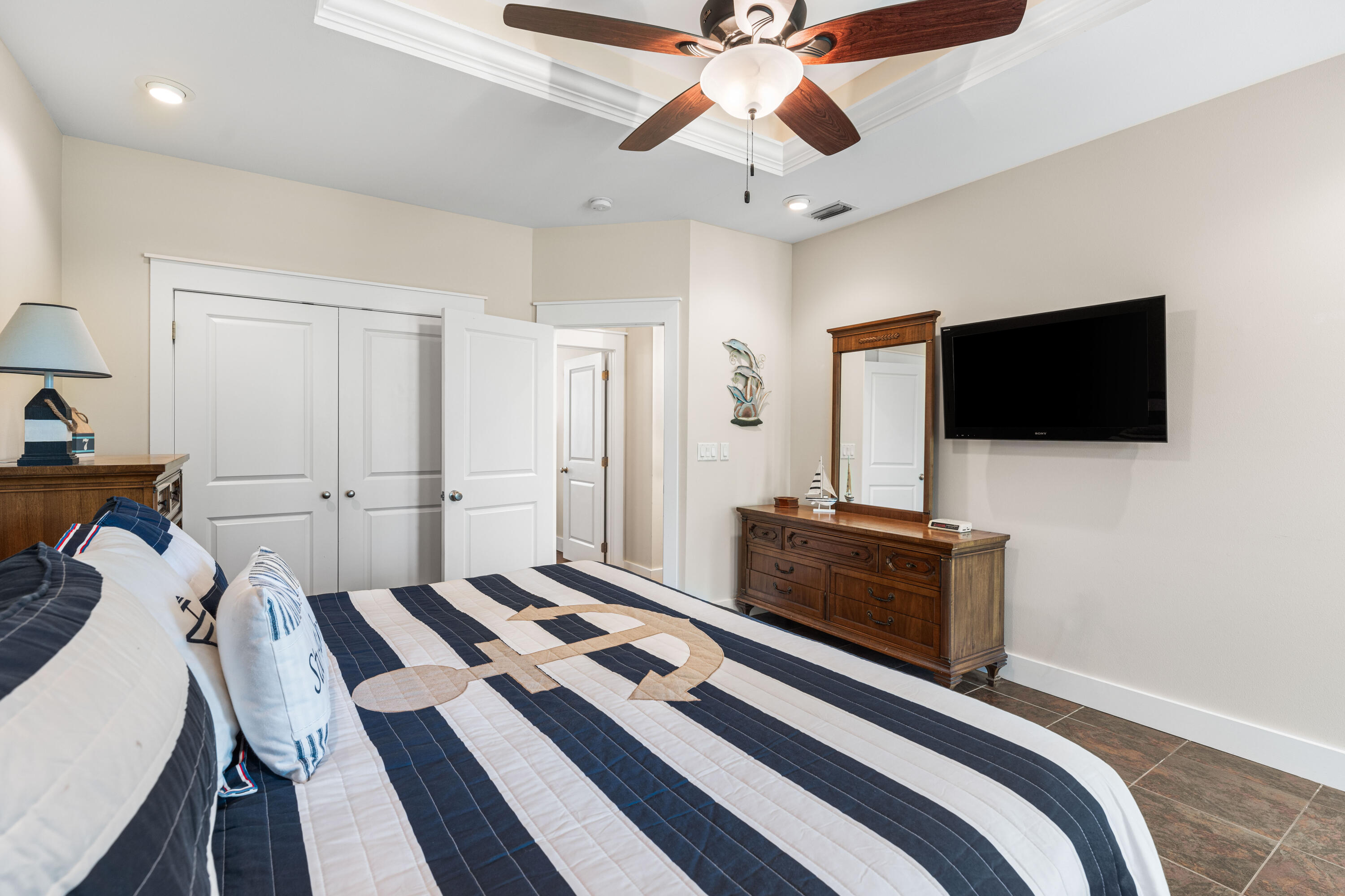 BAYOU POINT - Residential
