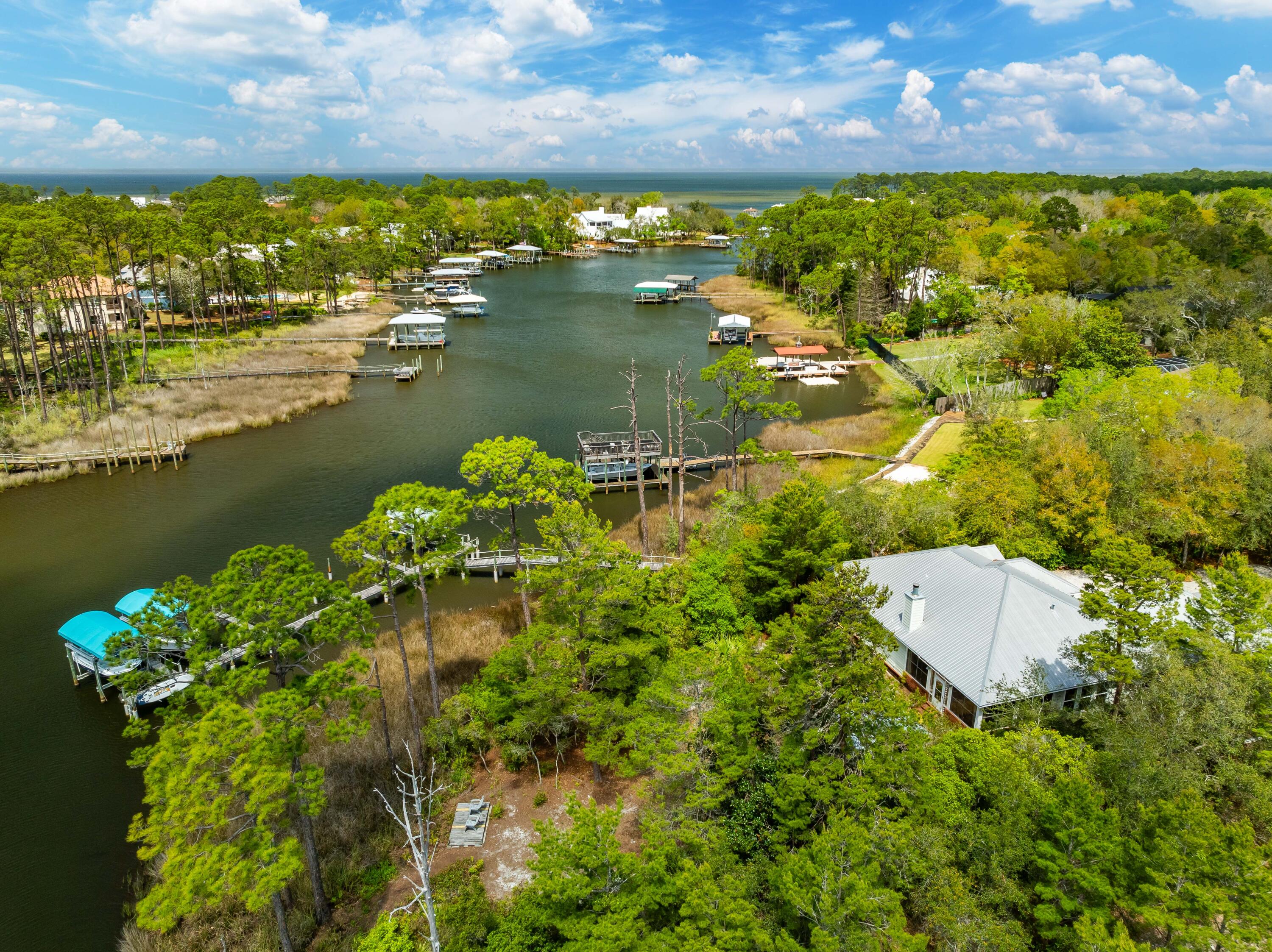 BAYOU POINT - Residential